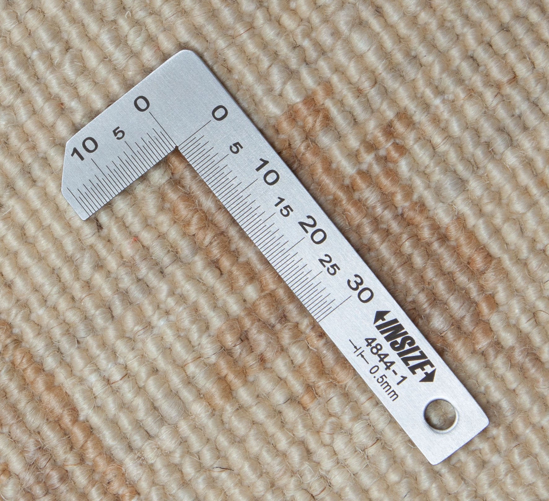 Eine Fotoaufnahme eines Farahan Teppichs.