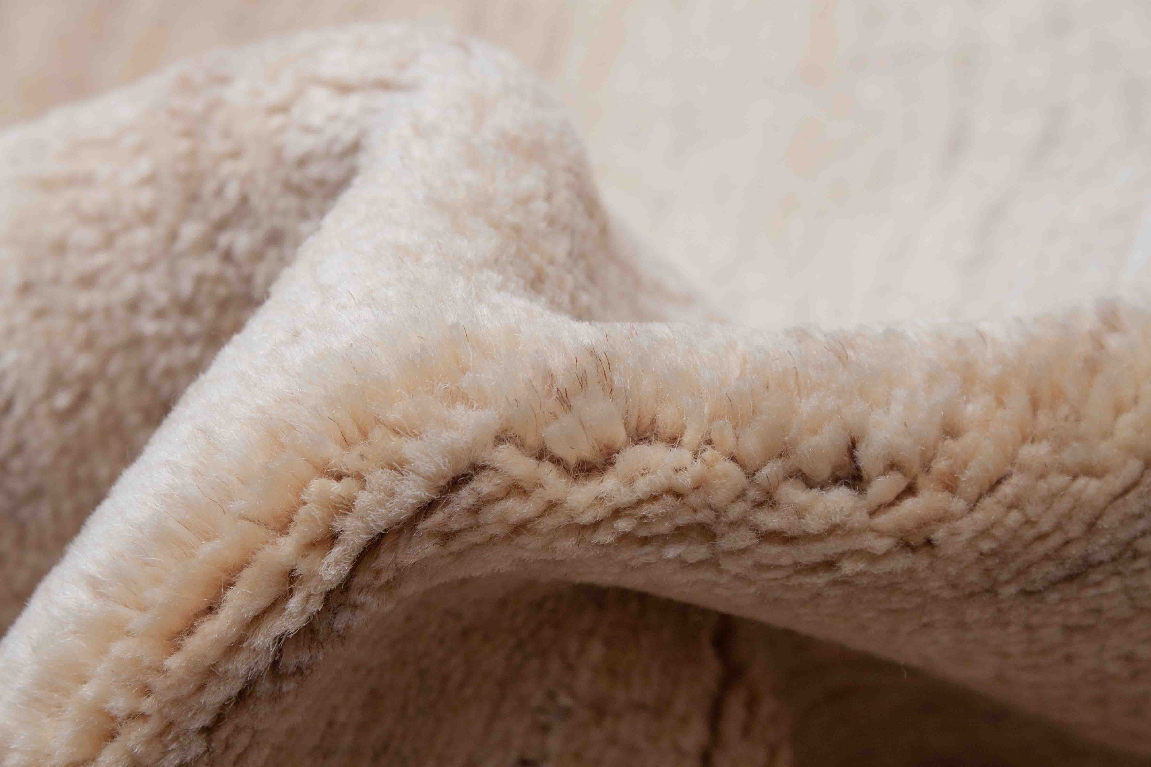 Lori | 367 cm x 75 cm | Nr. 258490