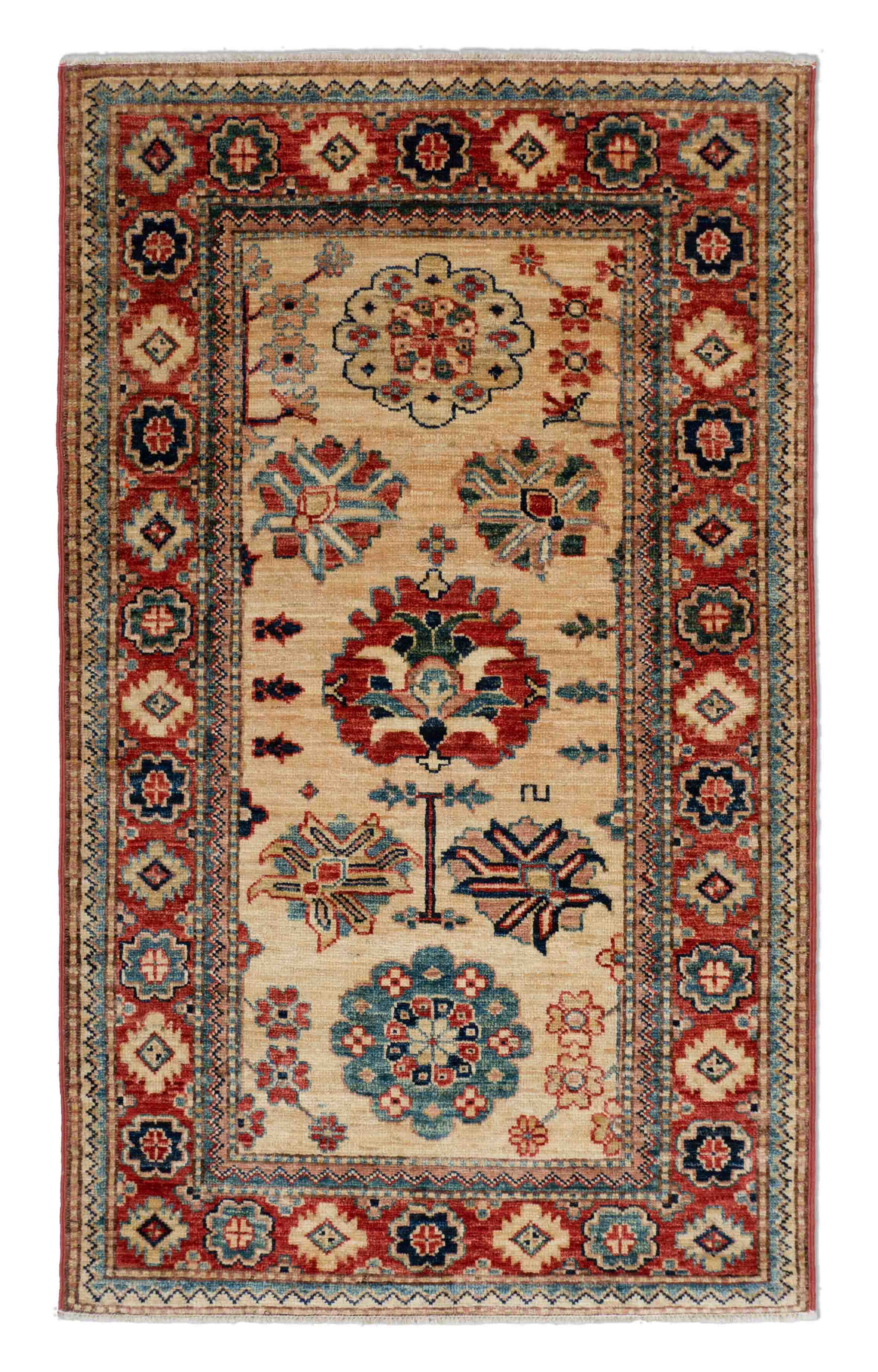 Eine Fotoaufnahme eines Kazak Teppichs.