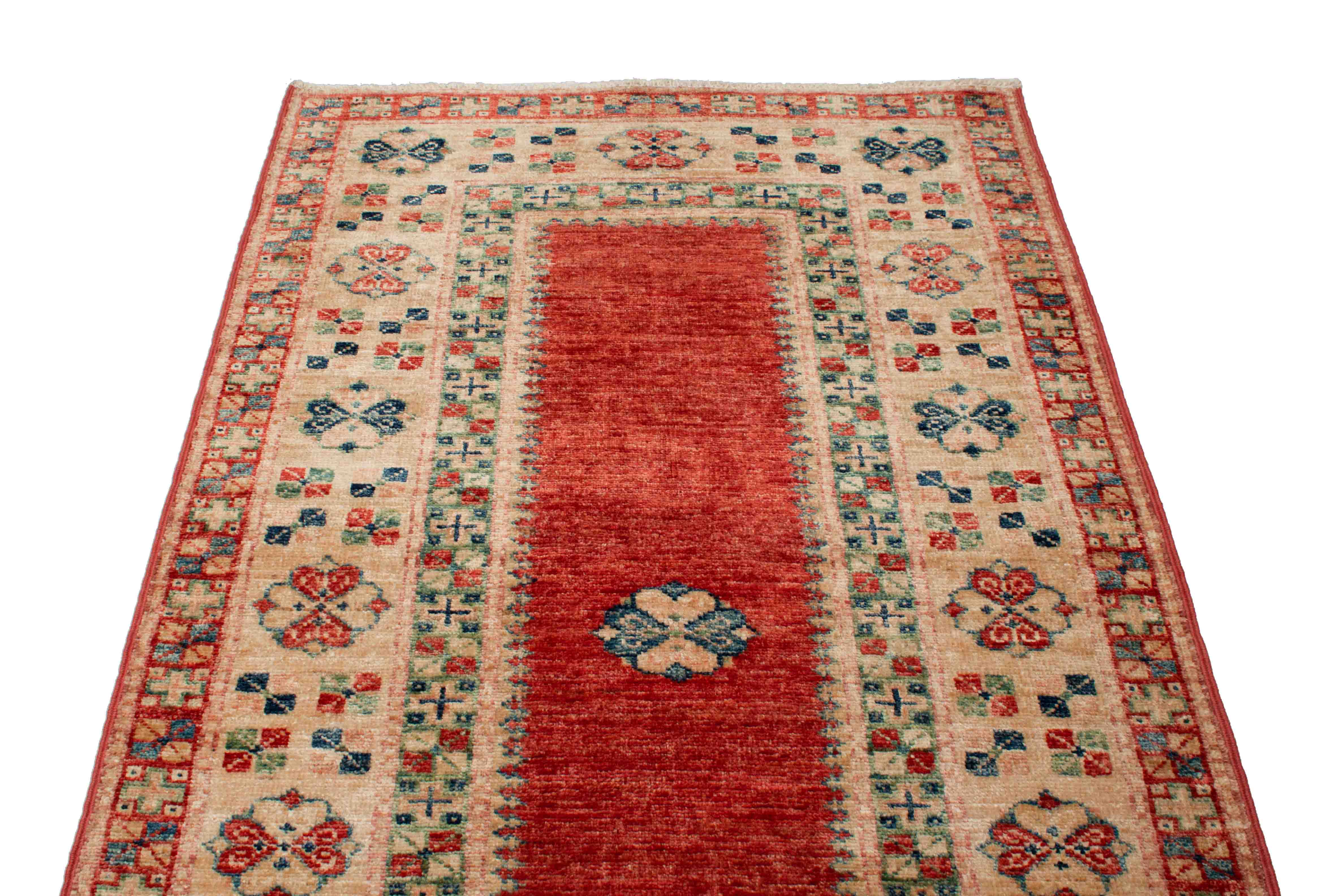 Eine Fotoaufnahme eines Kazak Teppichs.