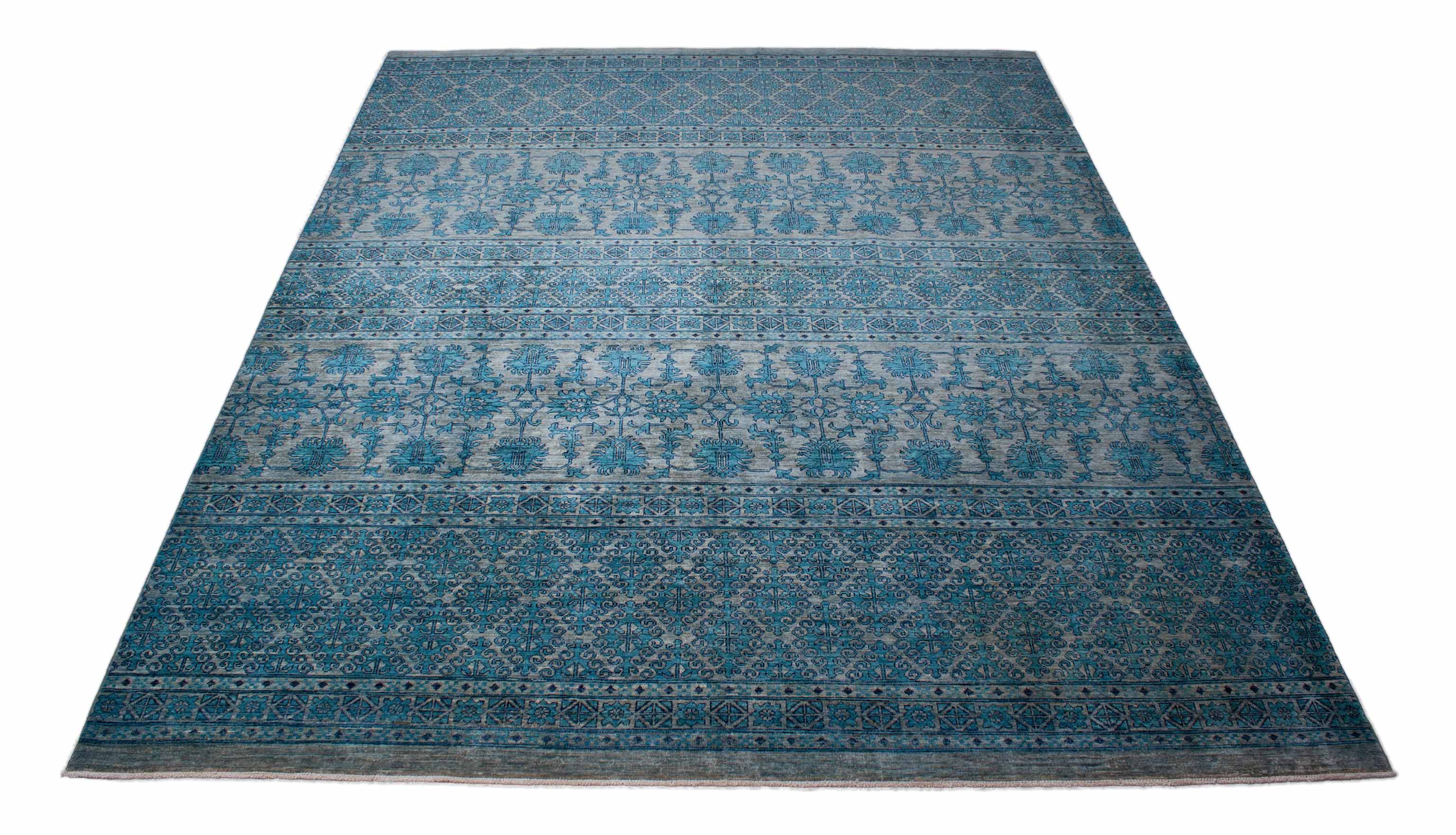 Eine Fotoaufnahme eines Oxiana Teppichs.