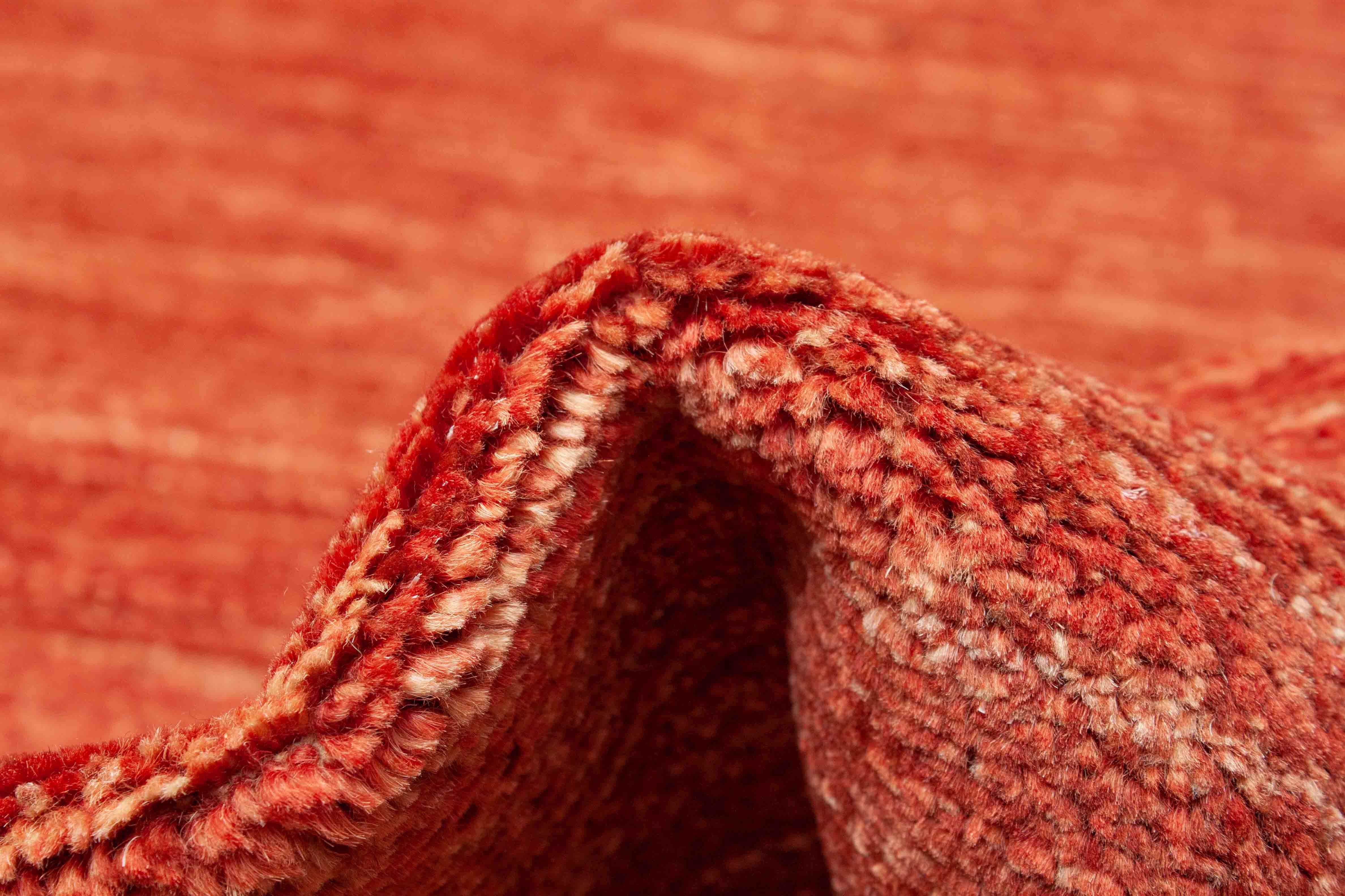 Eine Fotoaufnahme eines Lori Teppichs.