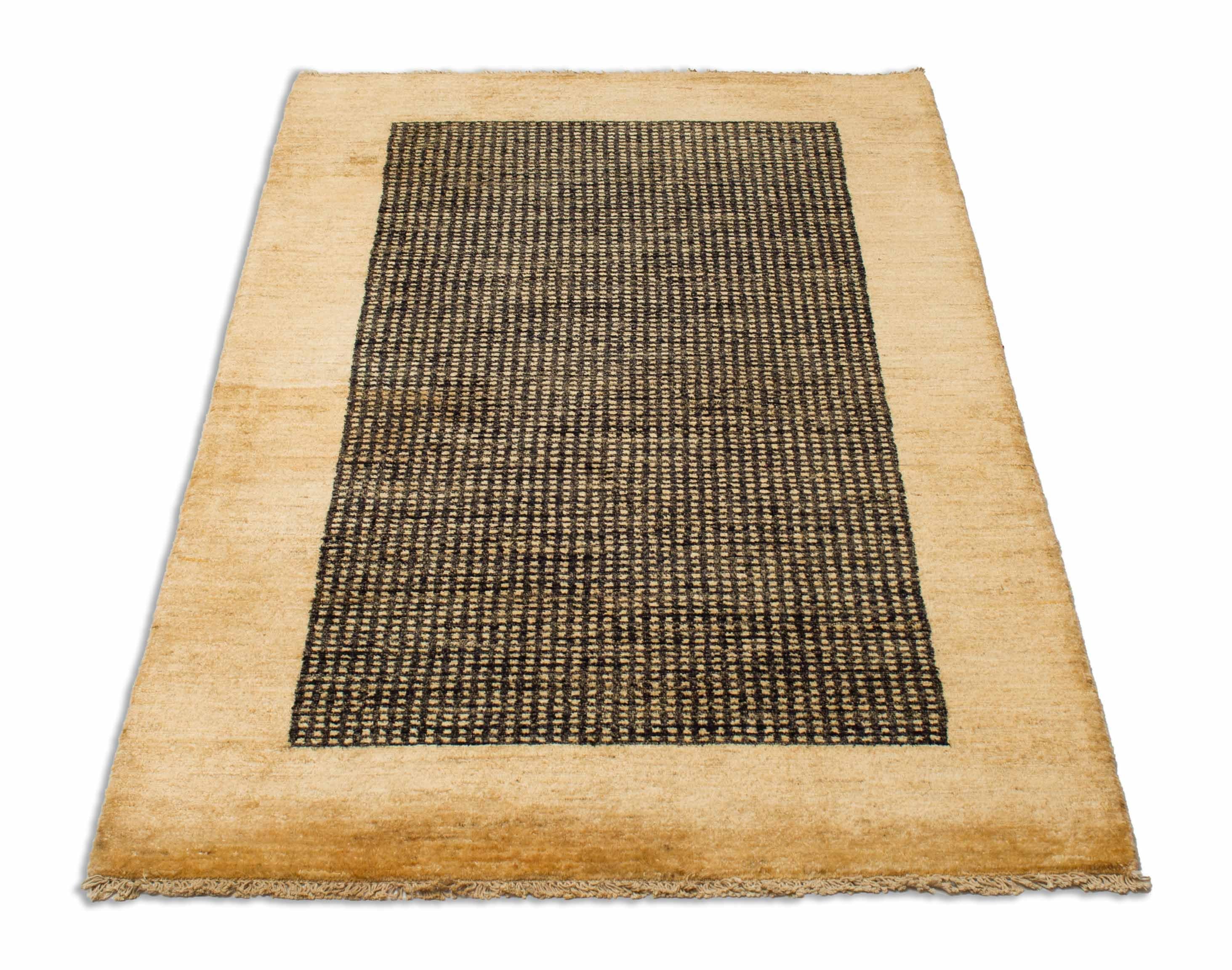 Eine Fotoaufnahme eines Lori Teppichs.