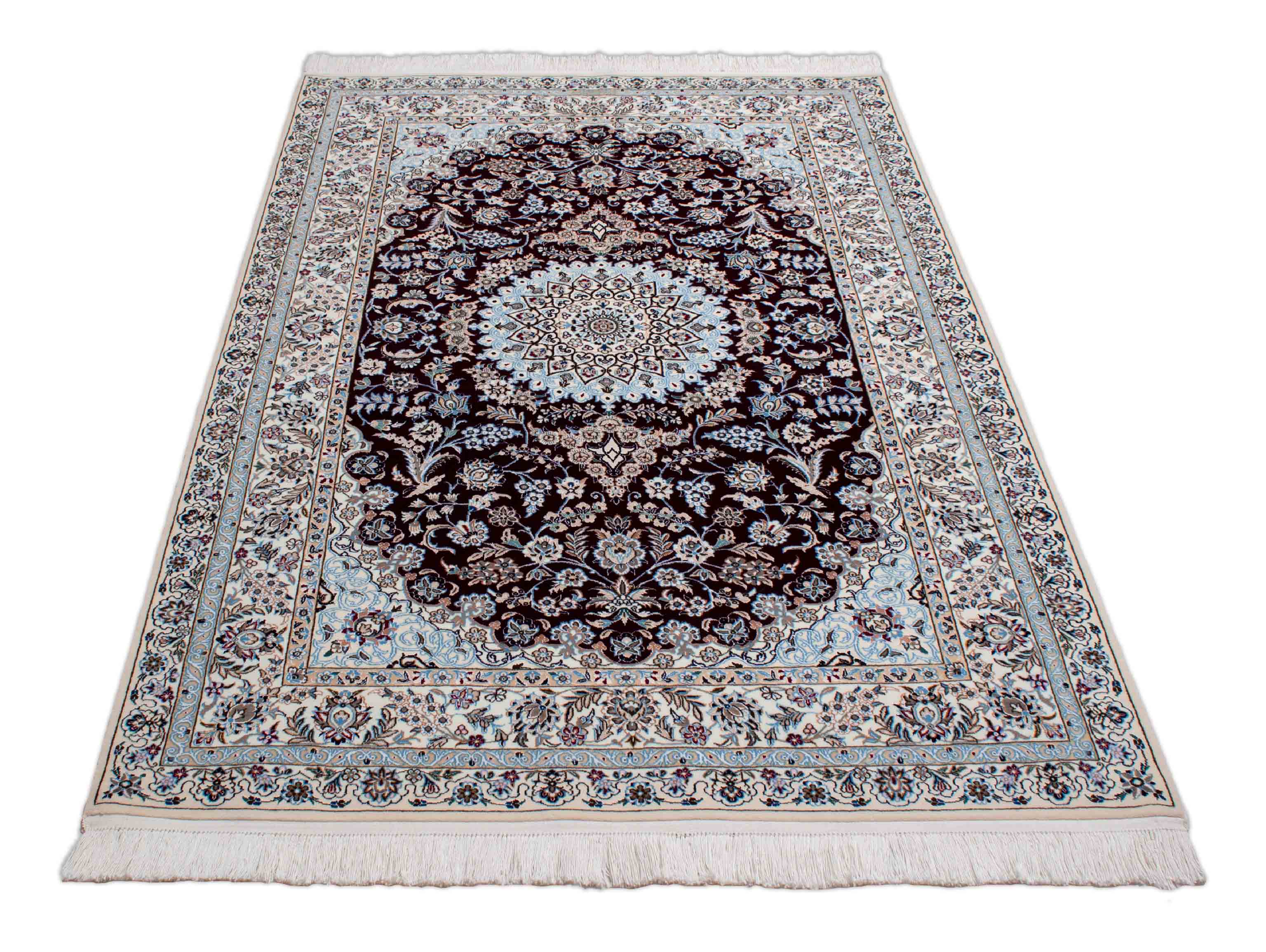 Nain Teppich in dunkelrot, cremeweiß und 182 cm x 118 cm groß