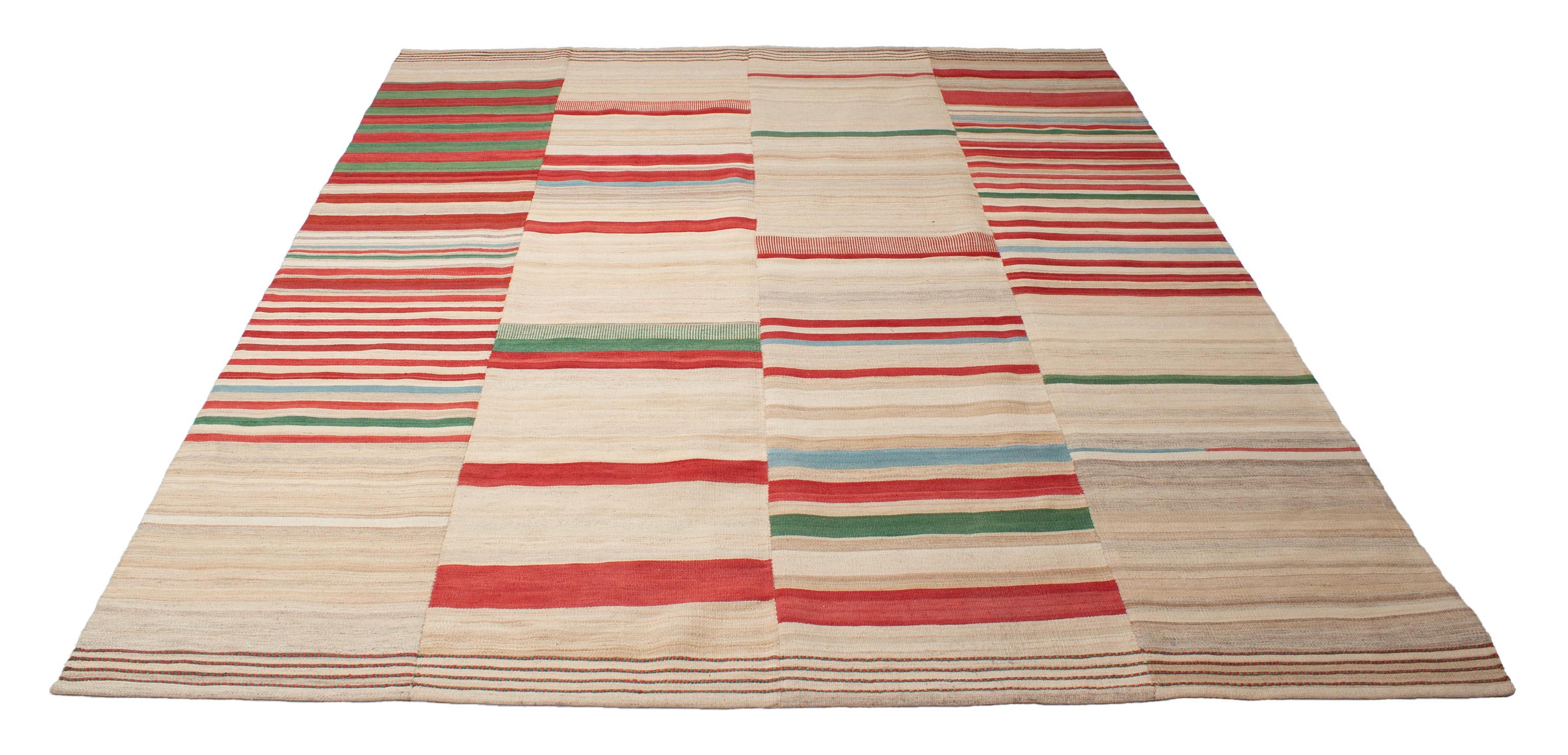 Eine Fotoaufnahme eines Kelim Teppichs.