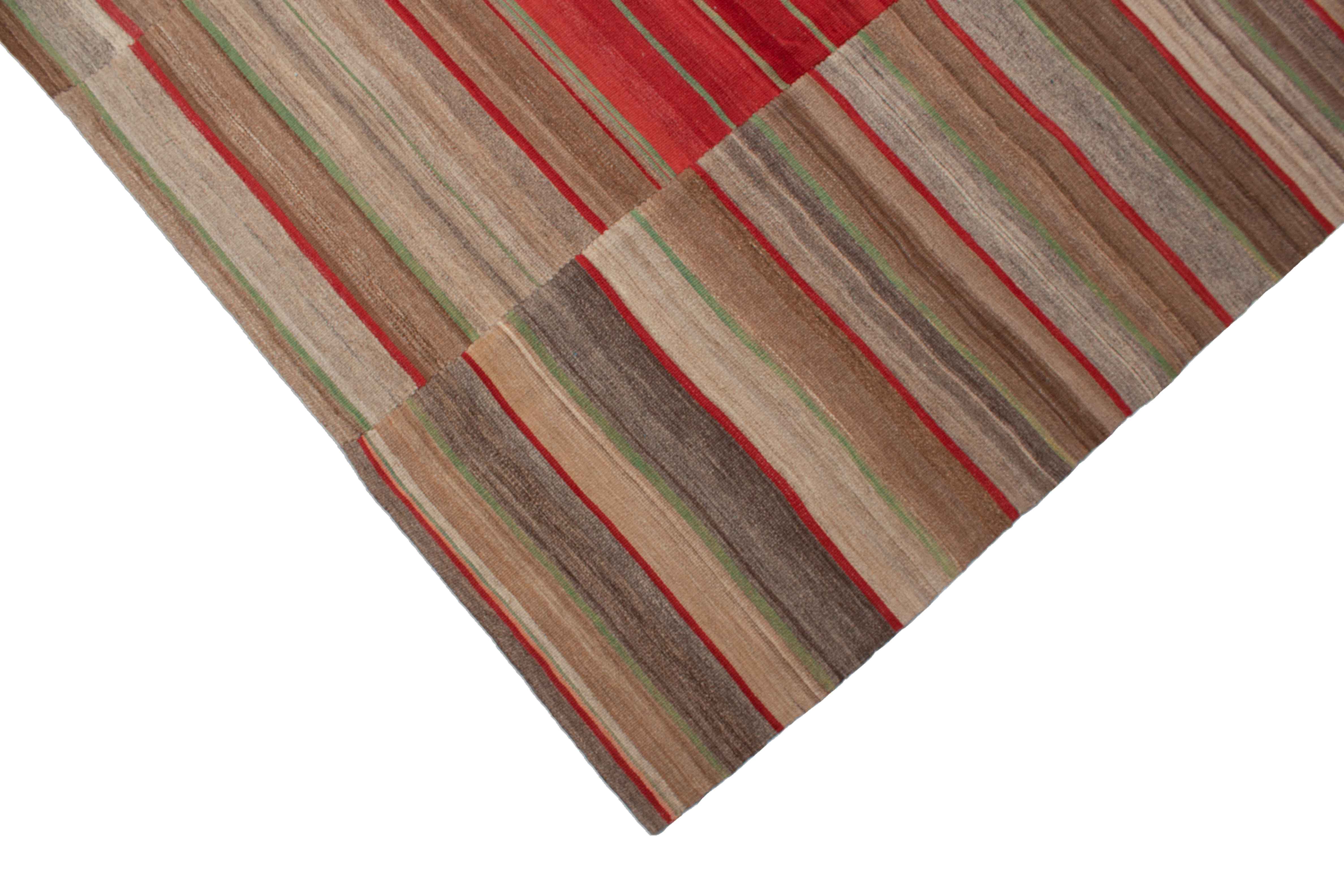 Eine Fotoaufnahme eines Kelim Teppichs.