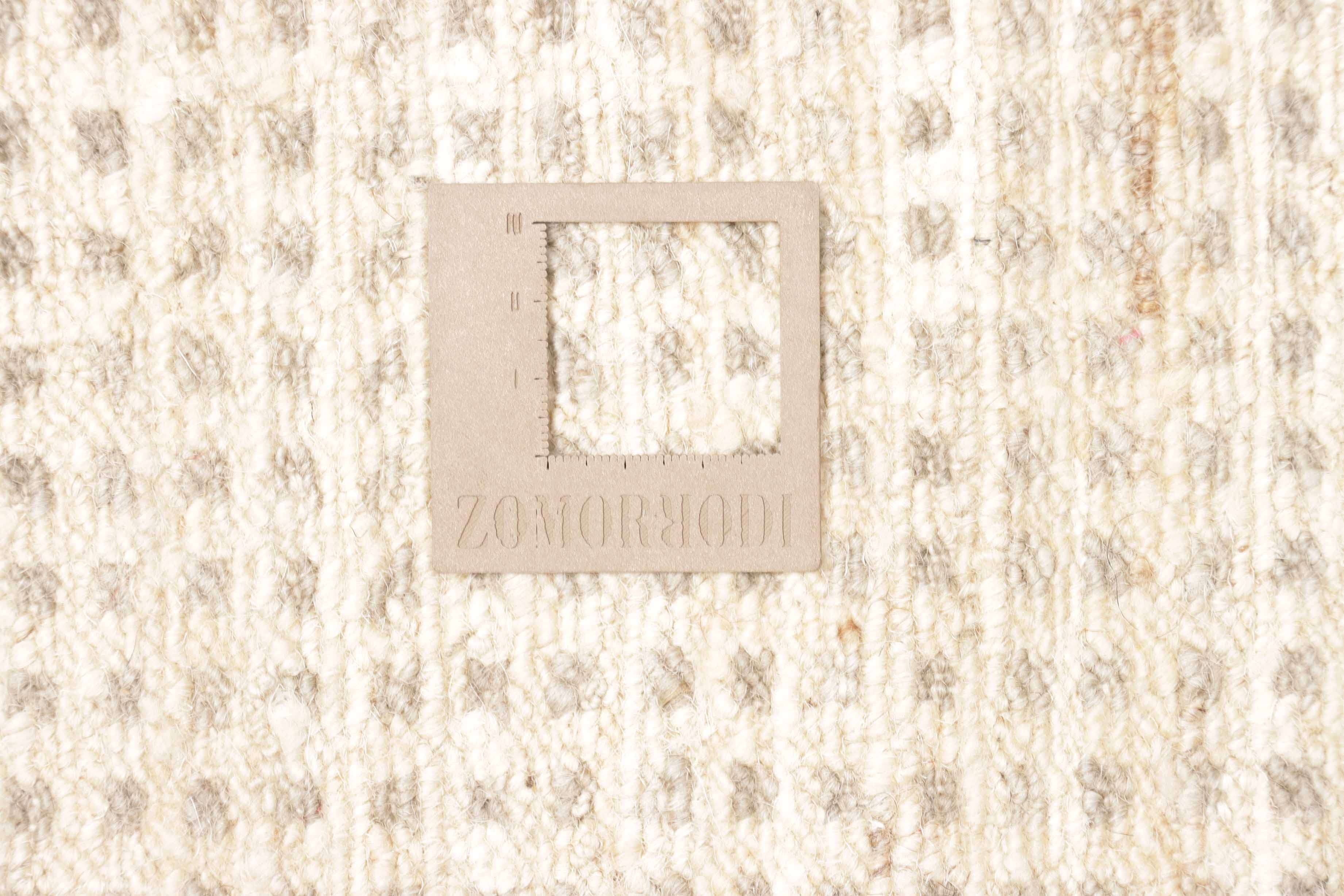 Lori | 199 cm x 79 cm | Nr. 388540