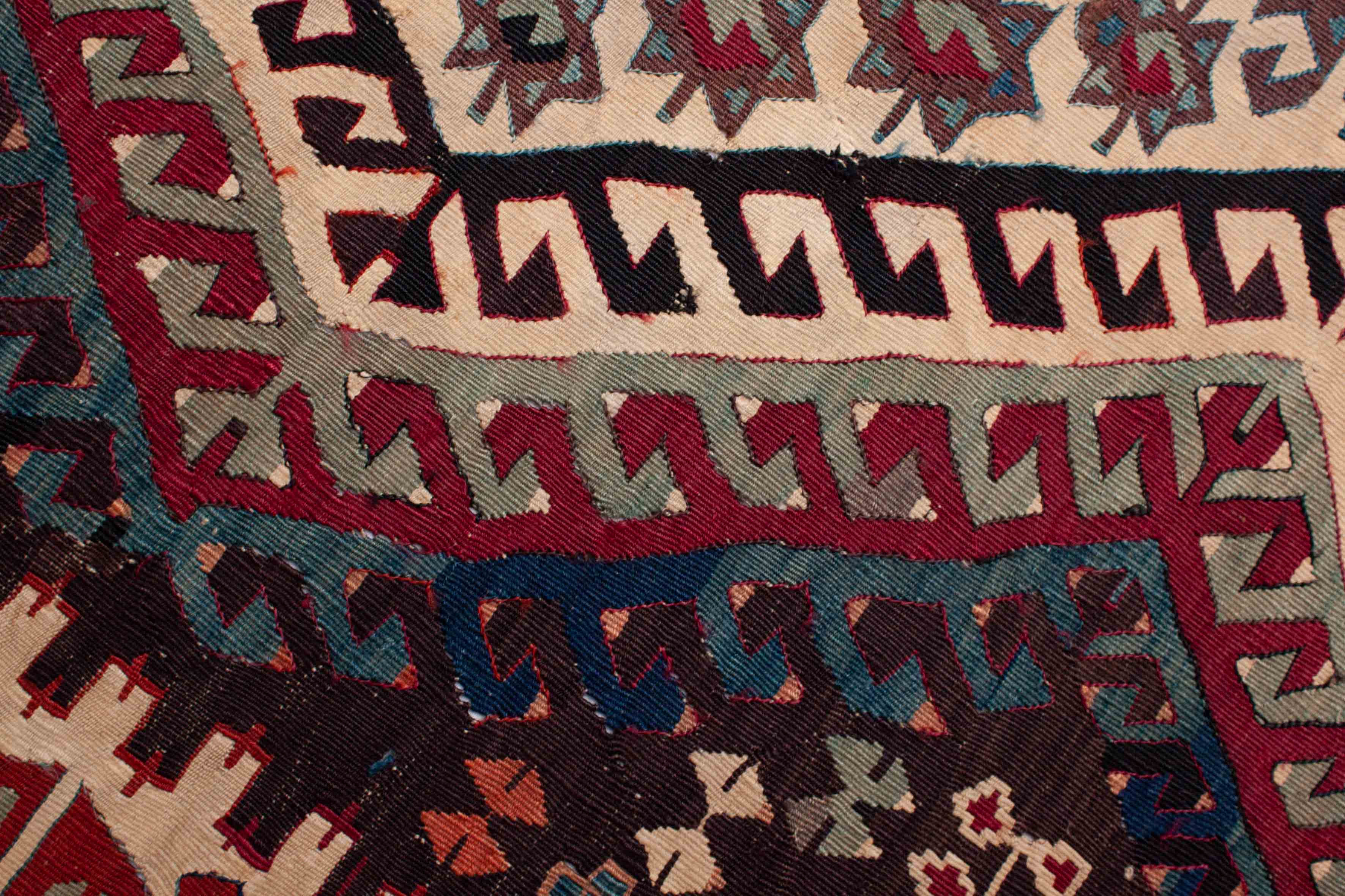 Alter Kelim | 367 cm x 76 cm | Nr. 4574