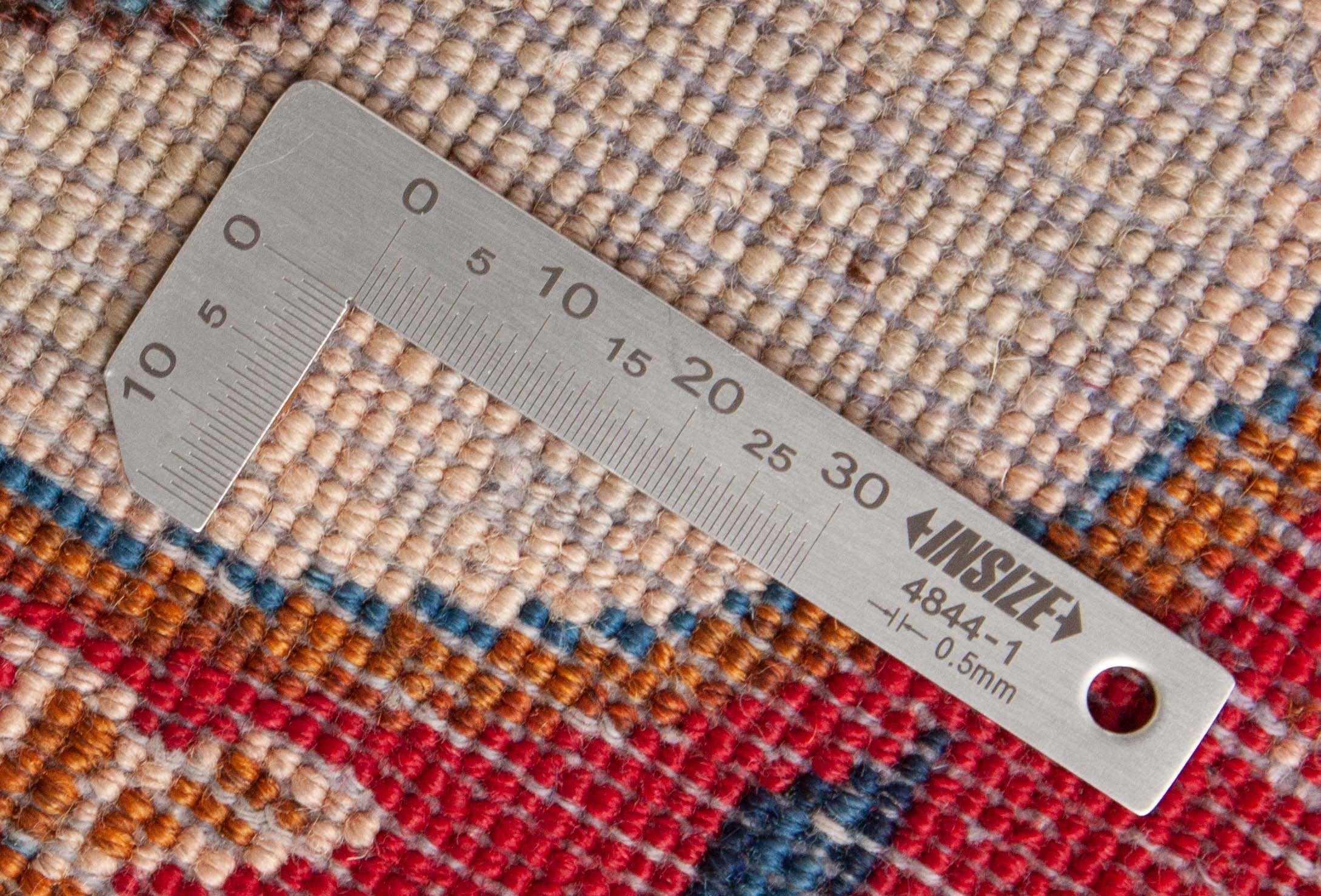 Eine Fotoaufnahme eines Keshan Teppichs.