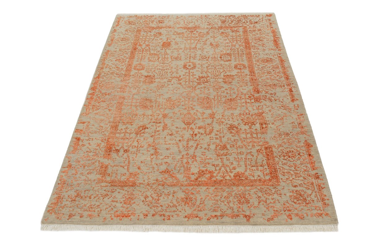 Eine Fotoaufnahme eines New Teheran Teppichs.