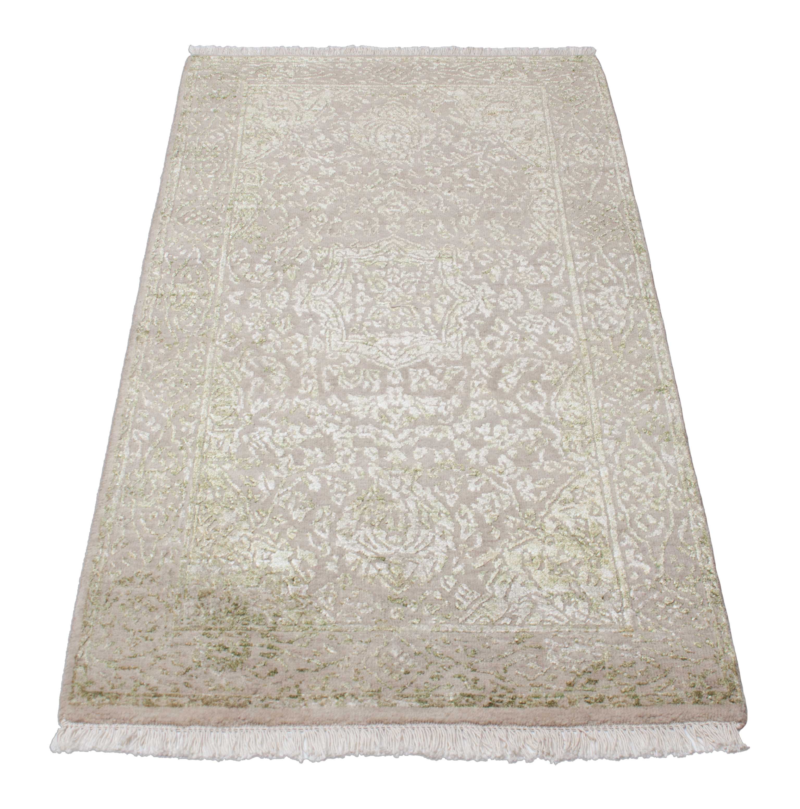 Eine Fotoaufnahme eines New Teheran Teppichs.