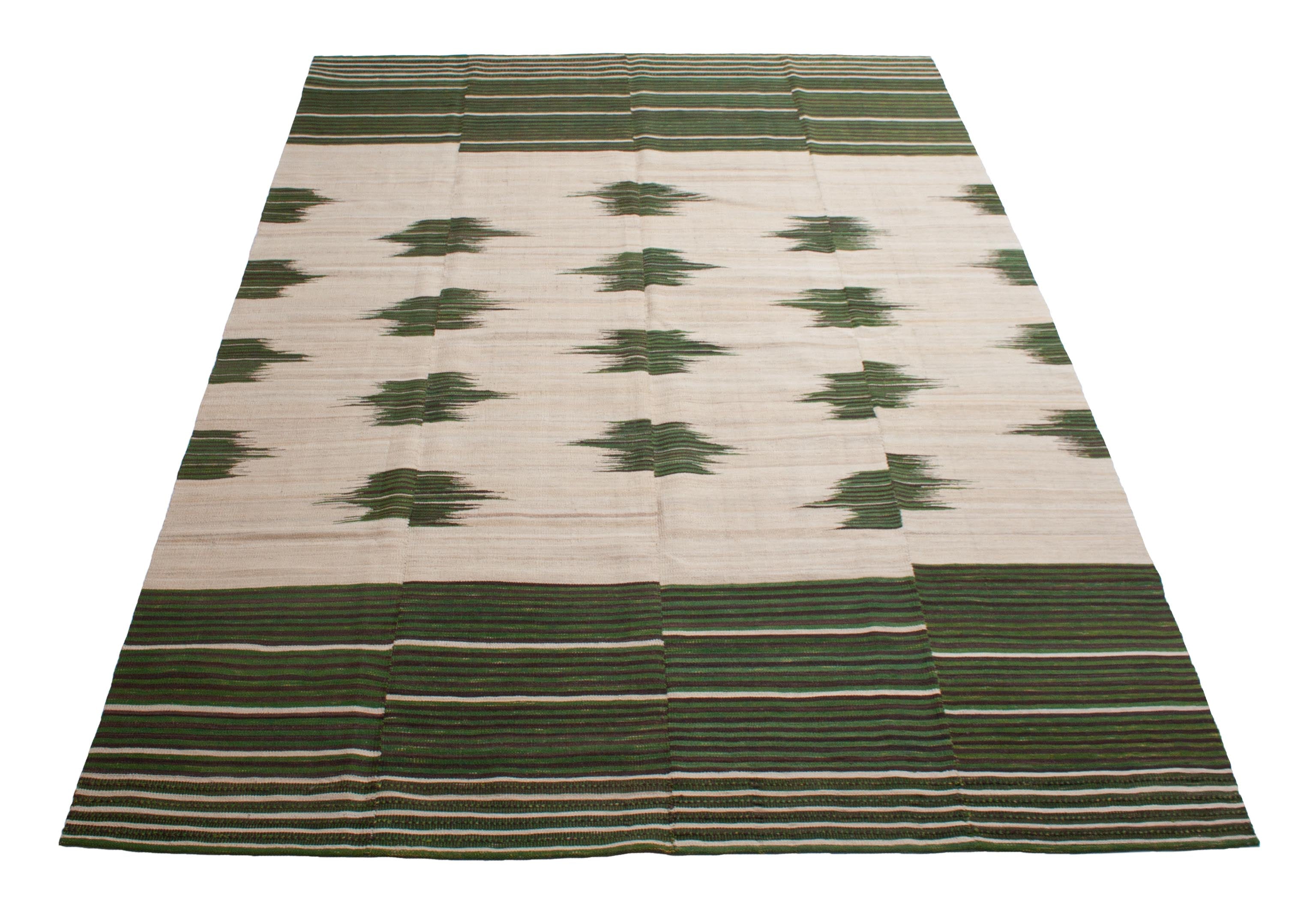 Eine Fotoaufnahme eines Kelim Teppichs.