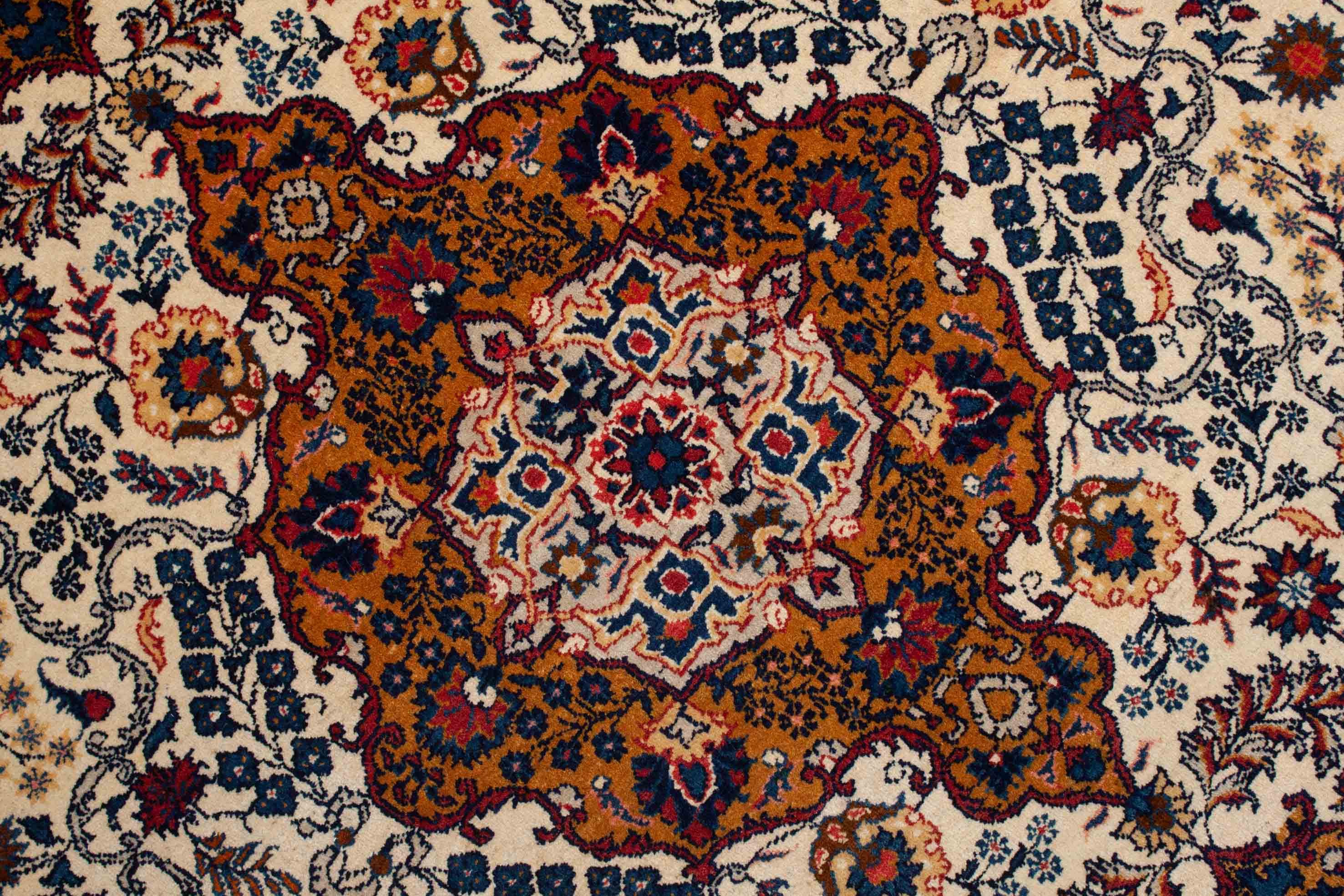 Bild vom Alter Keshan Teppich - 2