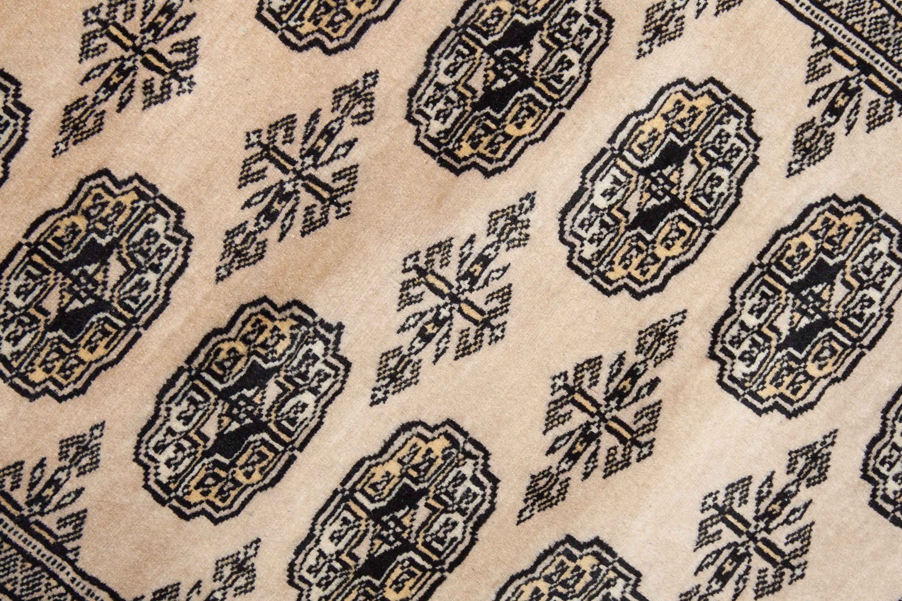 Bild vom Buchara Teppich - 2