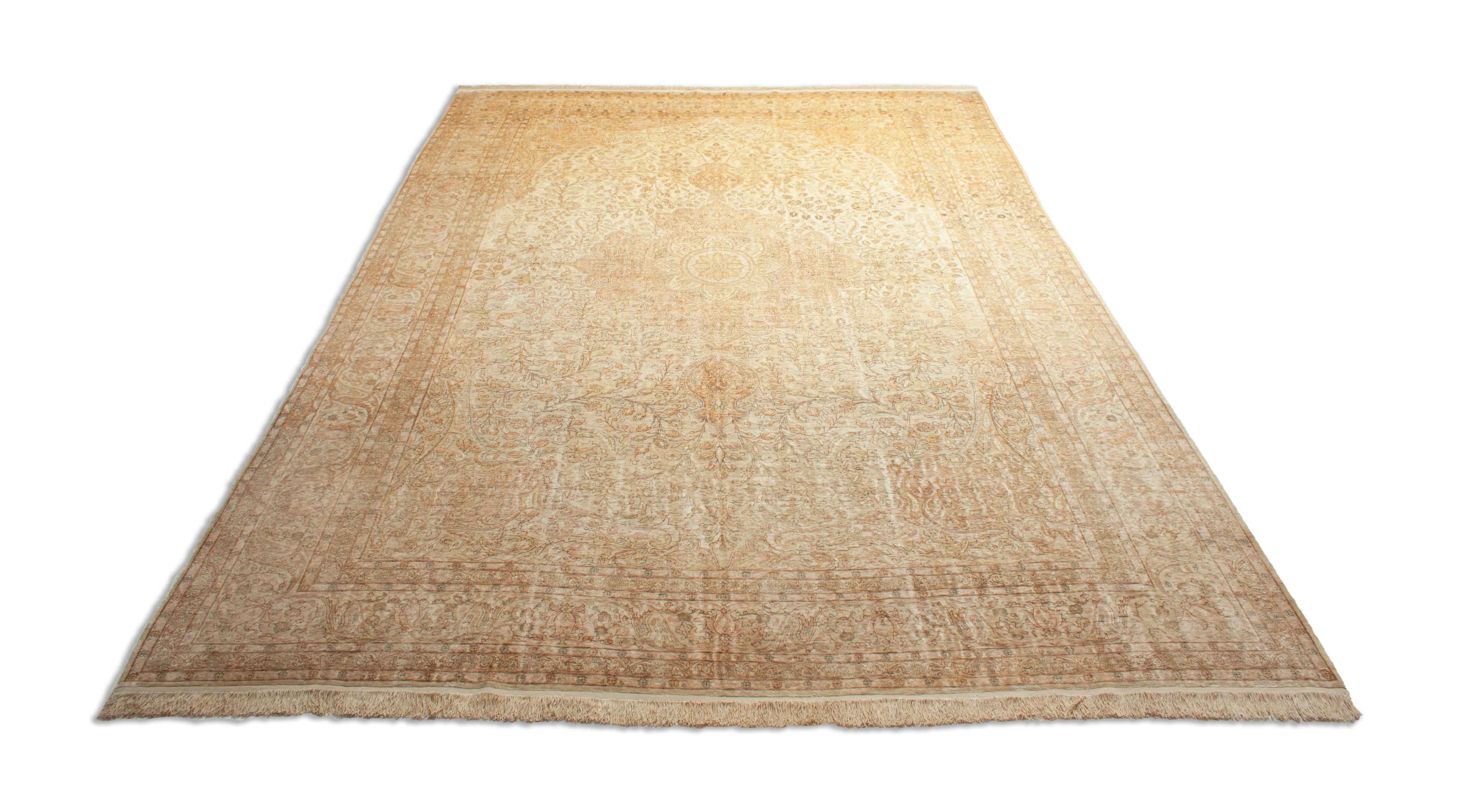 Eine Fotoaufnahme eines Hereke Teppichs.