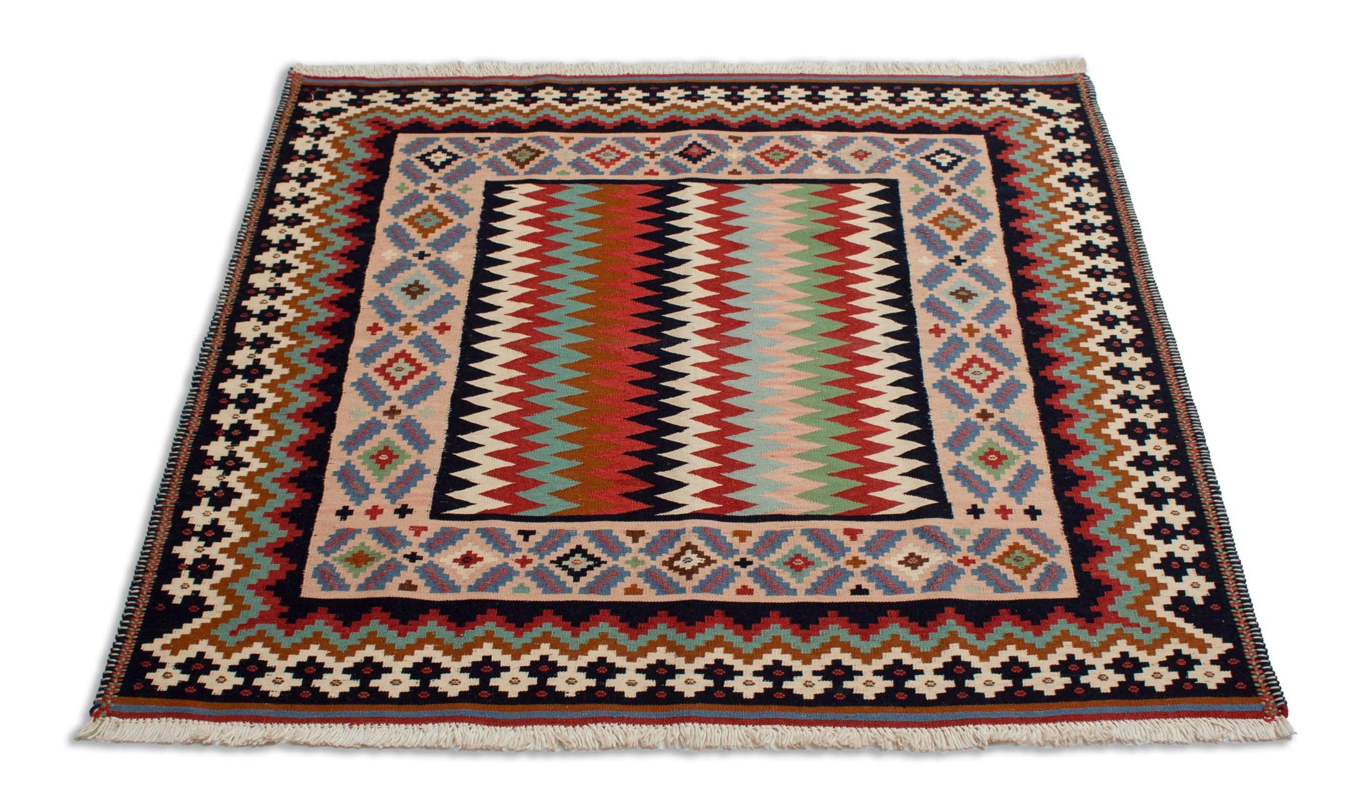 Eine Fotoaufnahme eines Sofreh Teppichs.