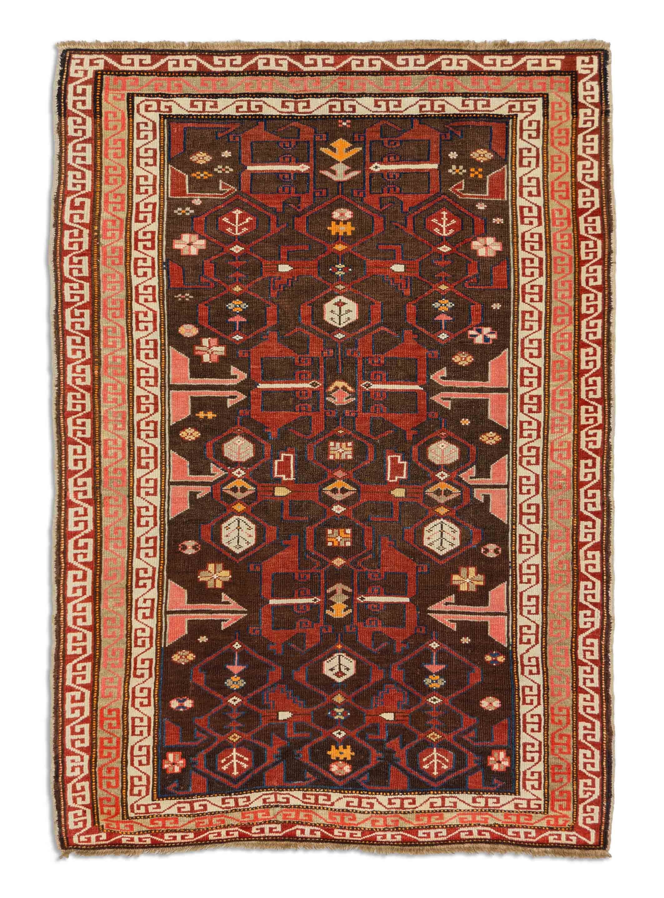 Eine Fotoaufnahme eines Perepedil Teppichs.