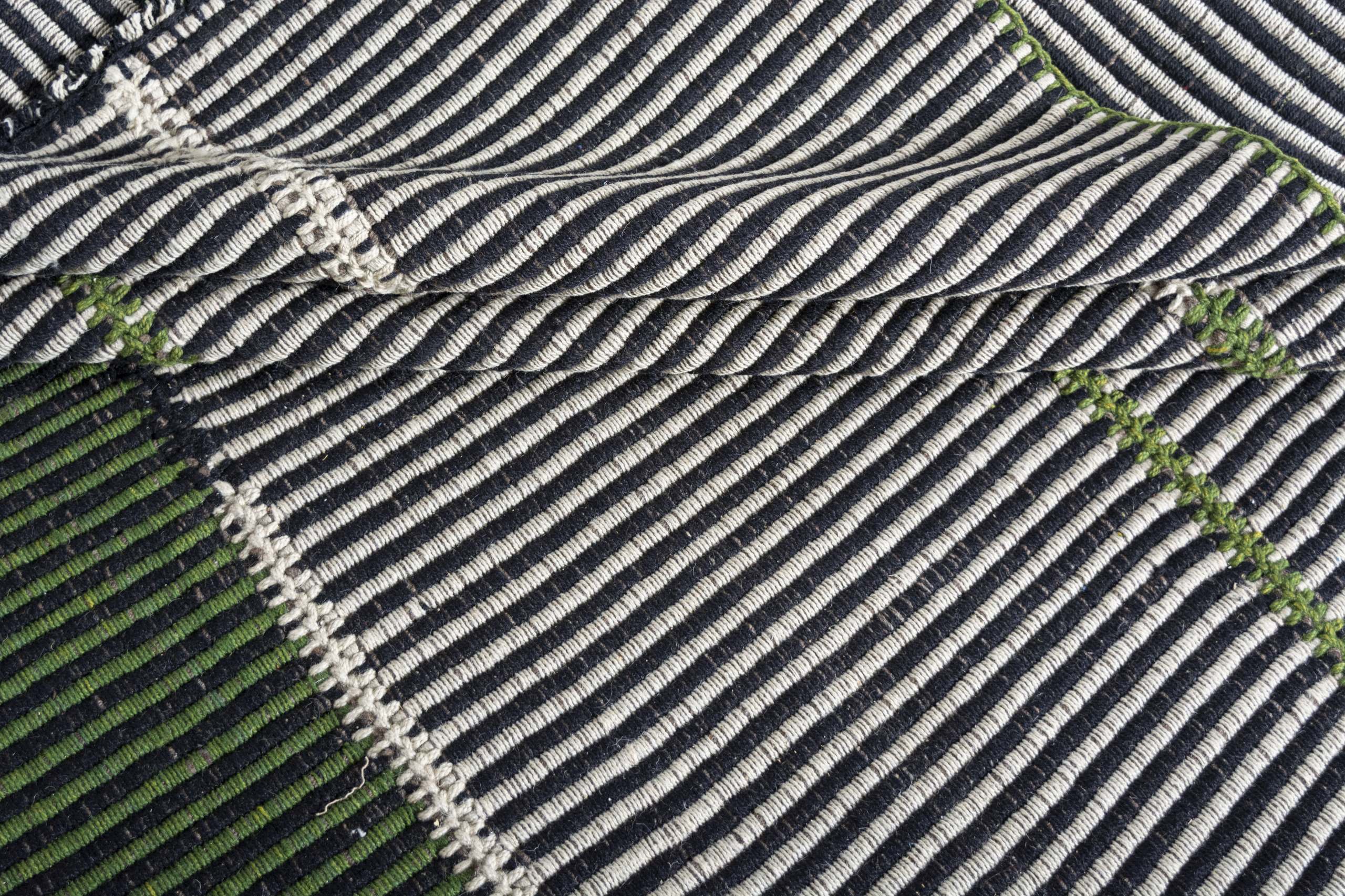 Kelim Hoch2 | 365 cm x 259 cm | Nr. Z-115