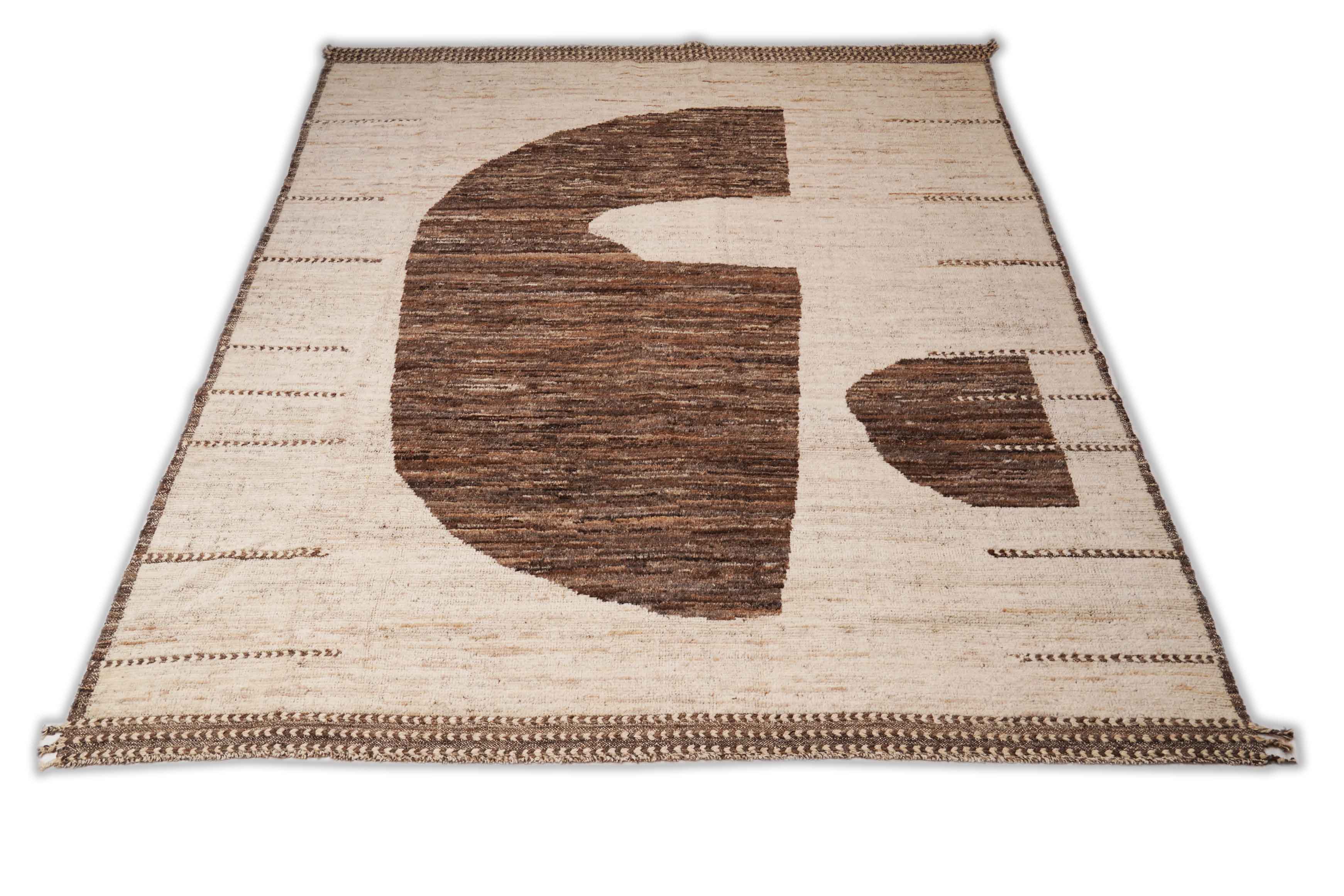 Beni Berber Teppich mit Muster in beige, braun und 291 cm x 260 cm groß