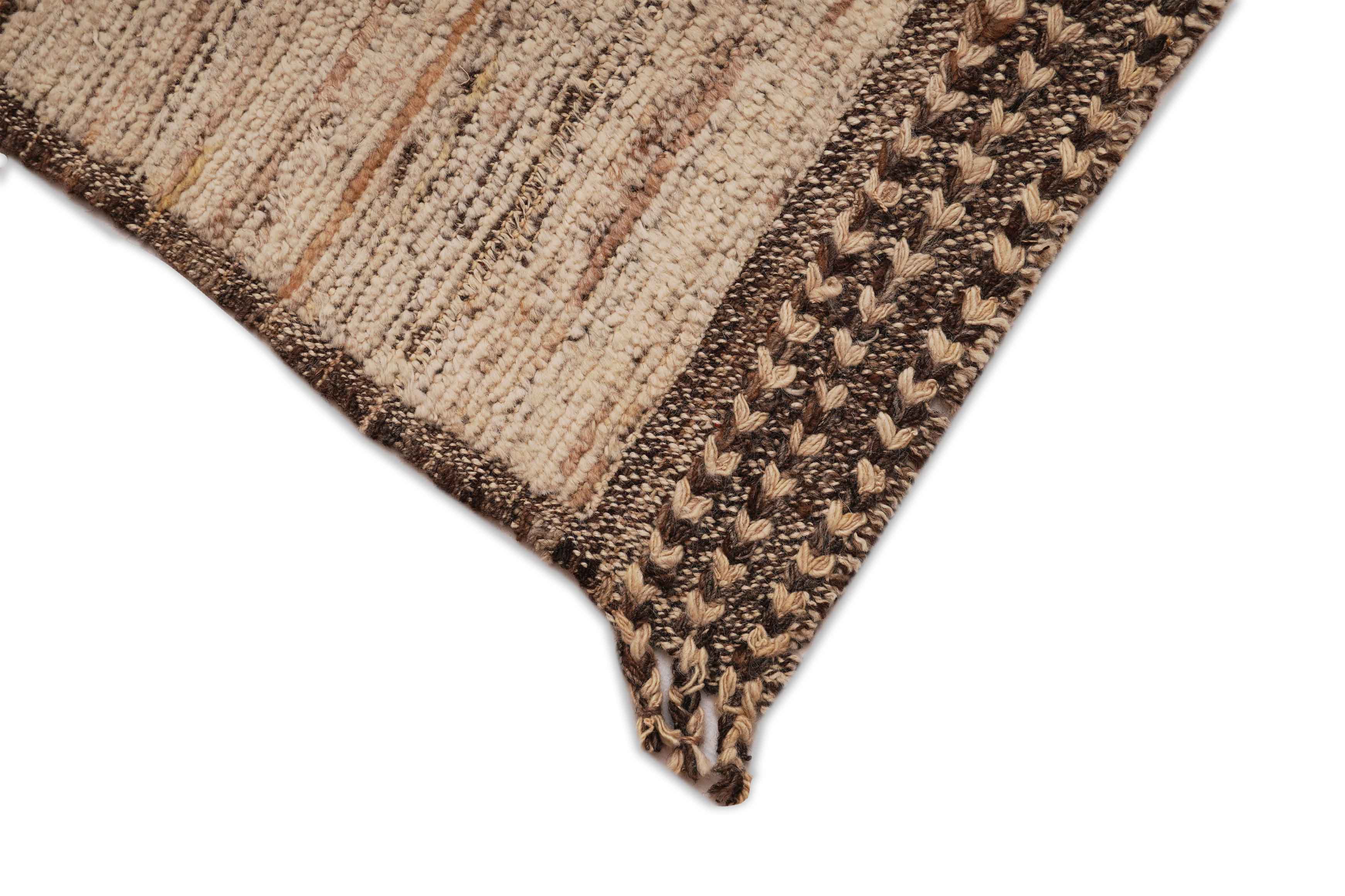 Beni Berber Teppich mit Muster in beige, braun und 291 cm x 260 cm groß