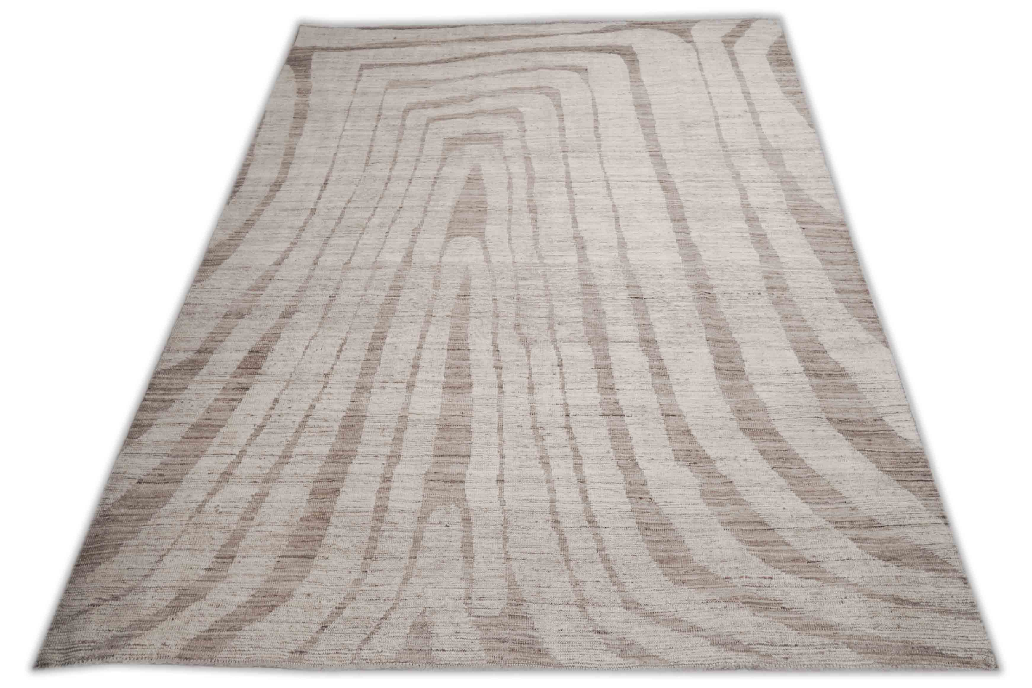 Beni Berber Teppich gestreit in beige und 363 cm x 281 cm groß