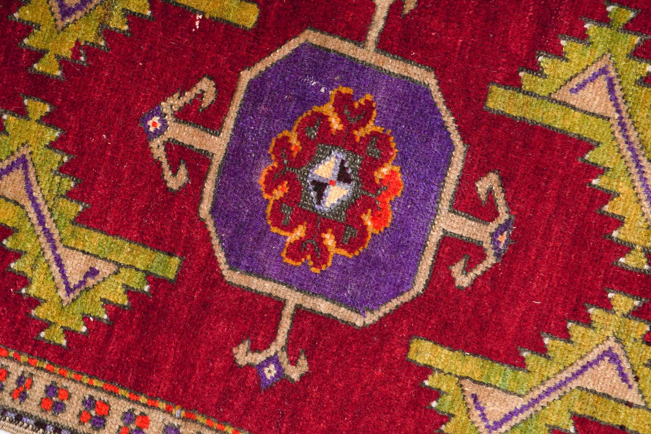 Alter Türkischer Orientteppich | 94 cm x 51 cm | Nr. Z-1375