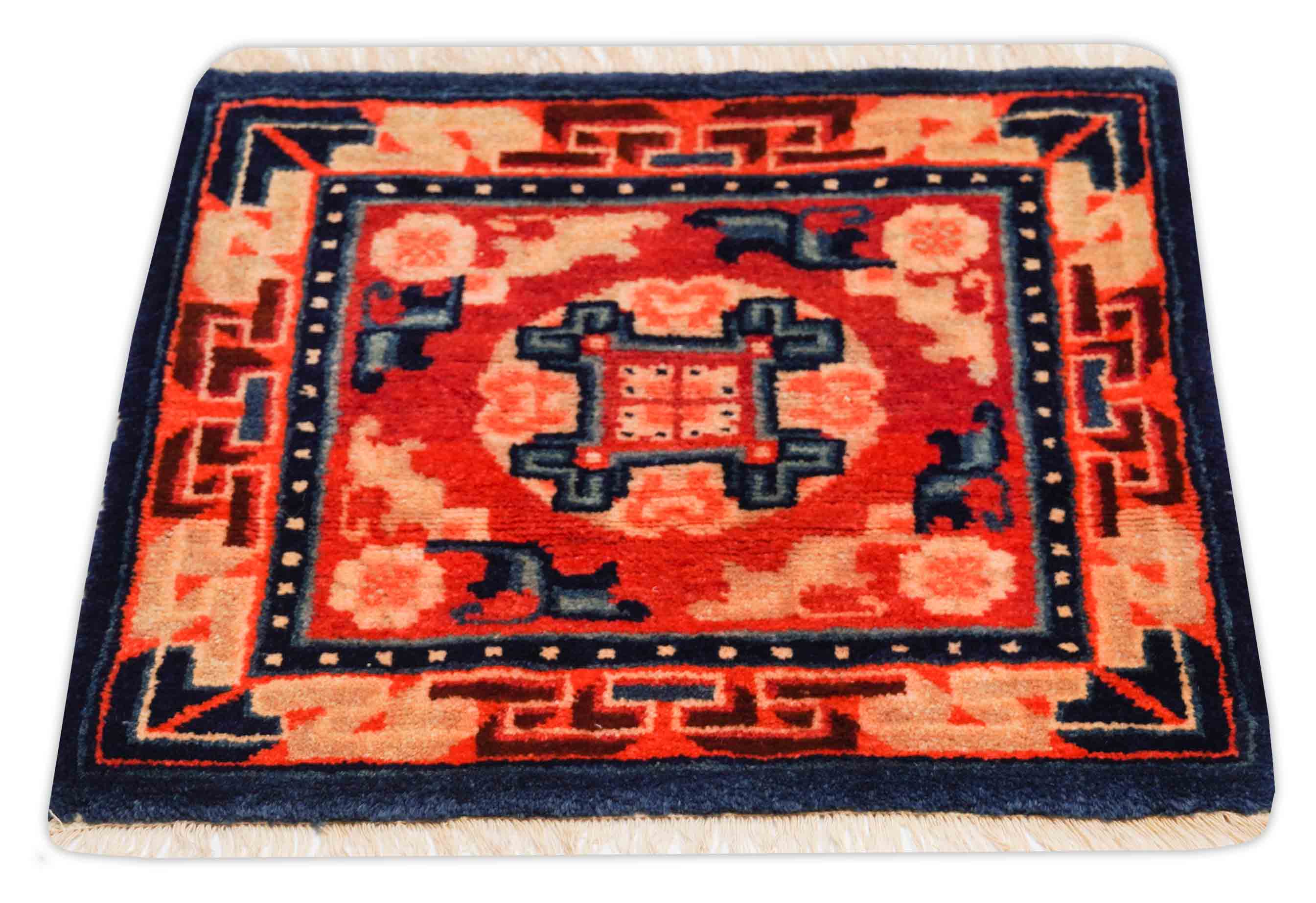 Alter China Teppich | 59 cm x 58 cm | Nr. Z-1427
