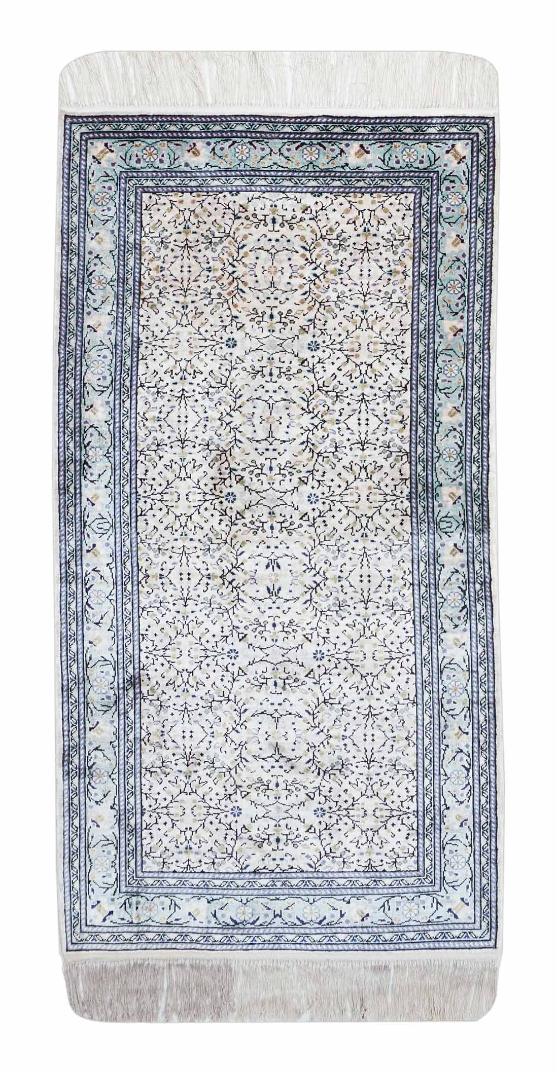 Türkischer Orientteppich aus reiner Seide | 139 cm x 73 cm | Nr. Z-1555