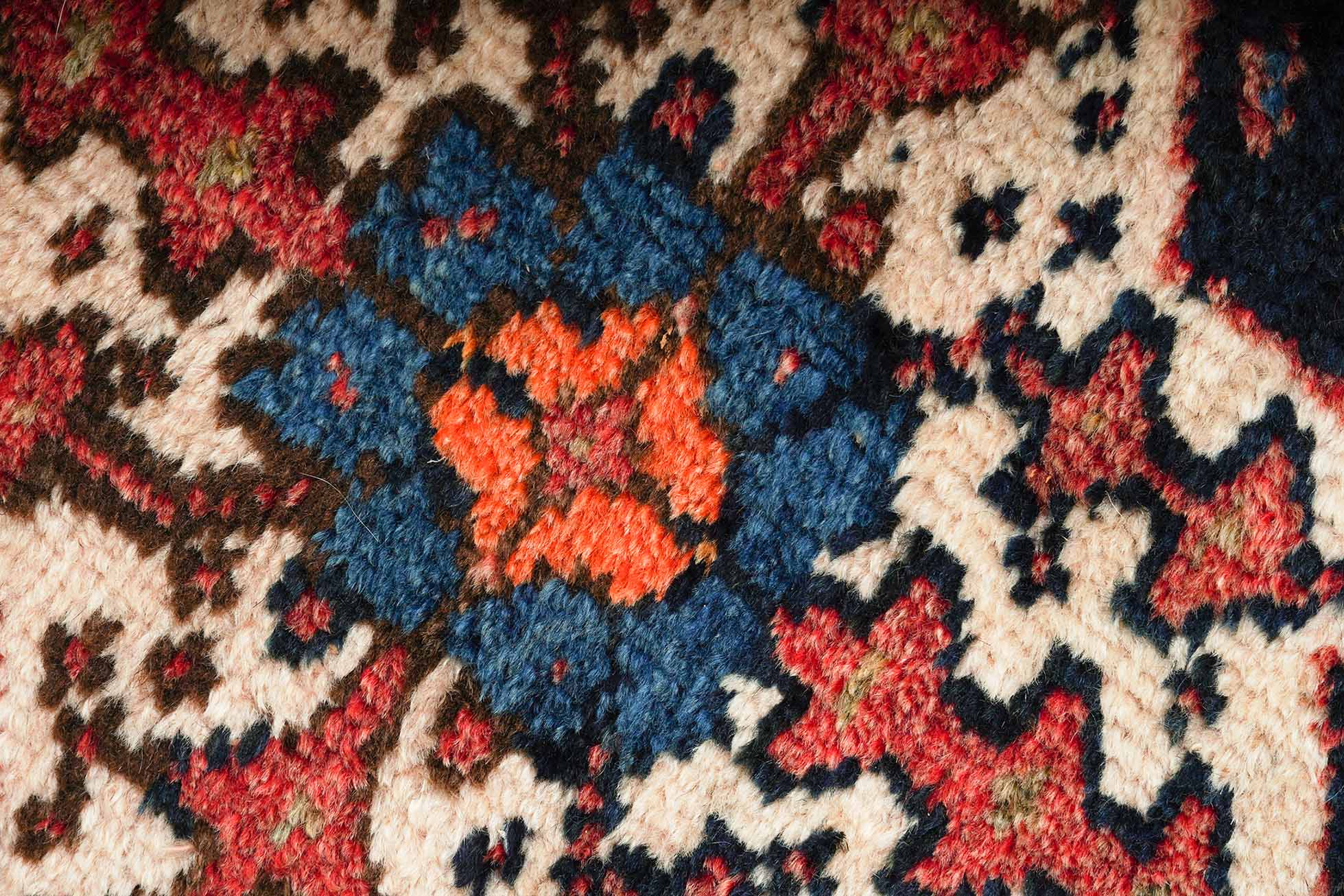 Alter Ghasghai | 71 cm x 54 cm | Nr. Z-1578