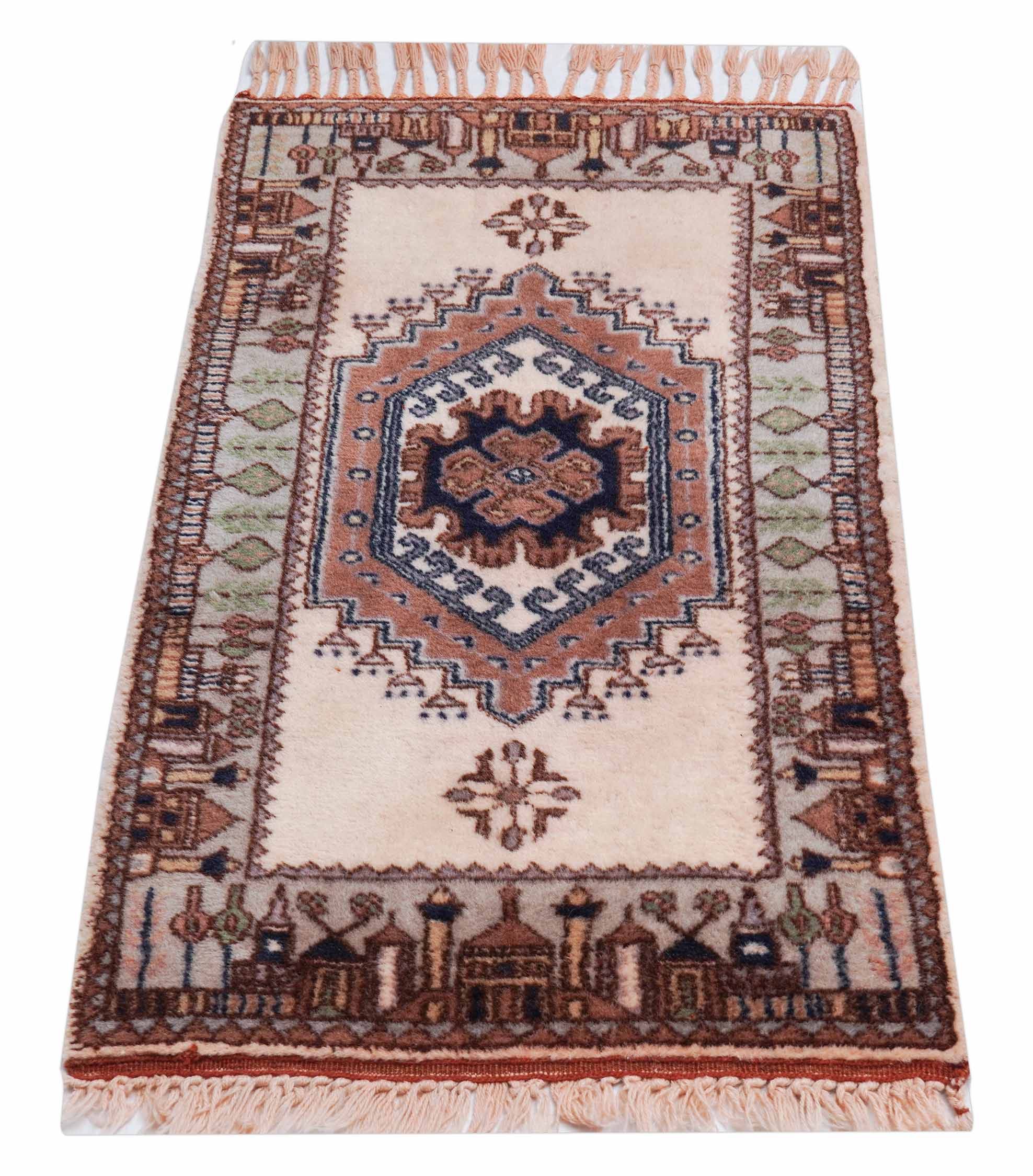 Türkischer Orientteppich | 110 cm x 62 cm | Nr. Z-1606