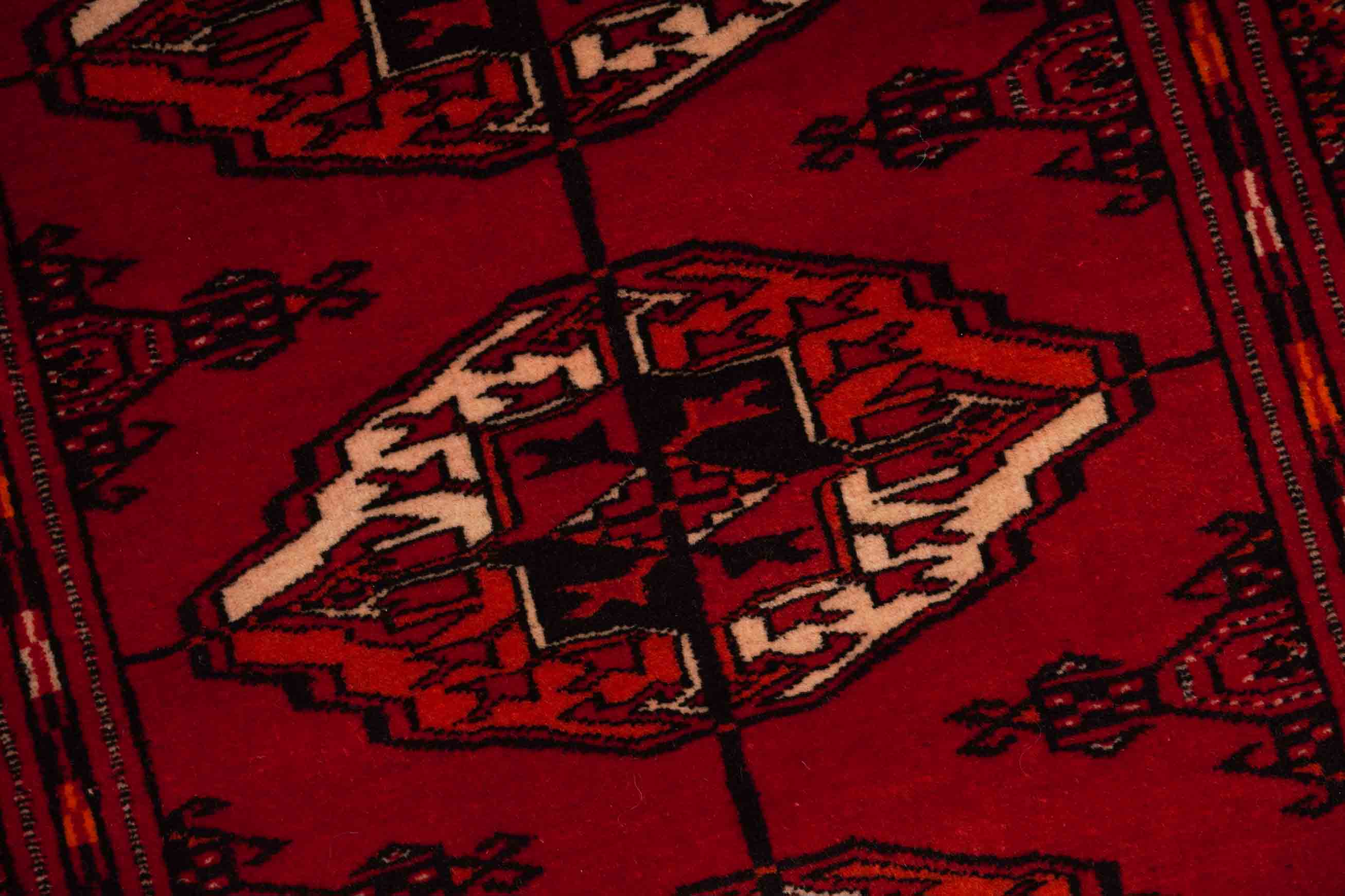 Alter Turkmenischer Teppich | 161 cm x 104 cm | Nr. Z-1782