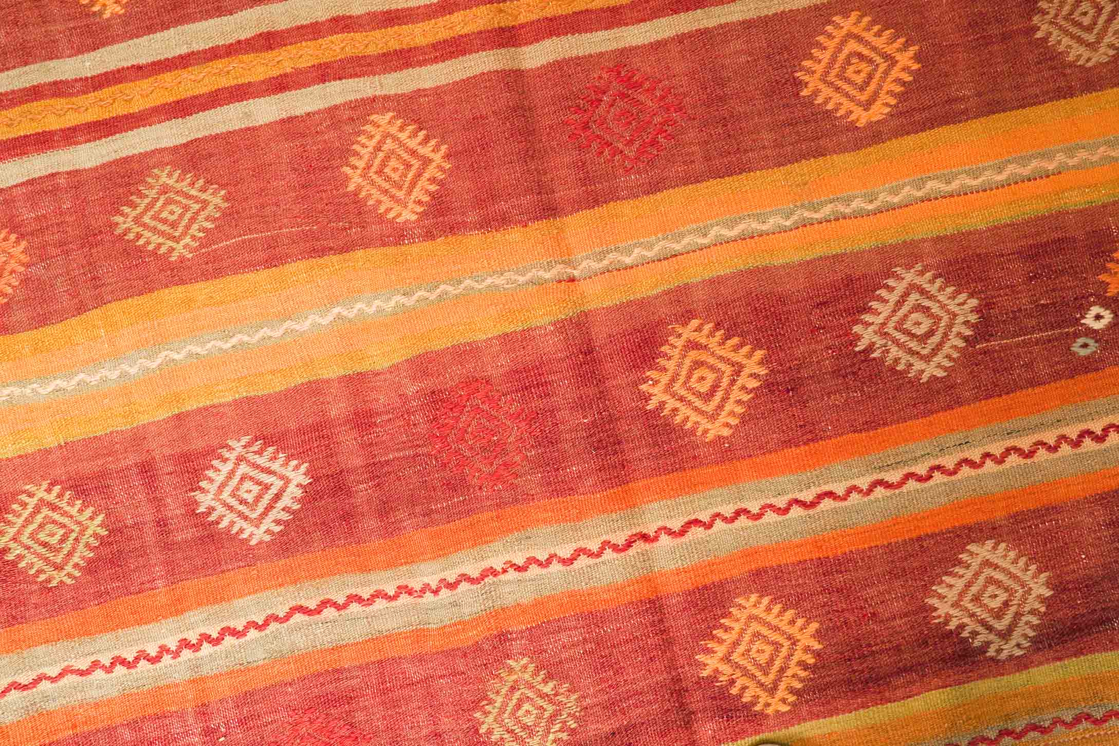 Alter Kelim | 246 cm x 164 cm | Nr. Z-1821