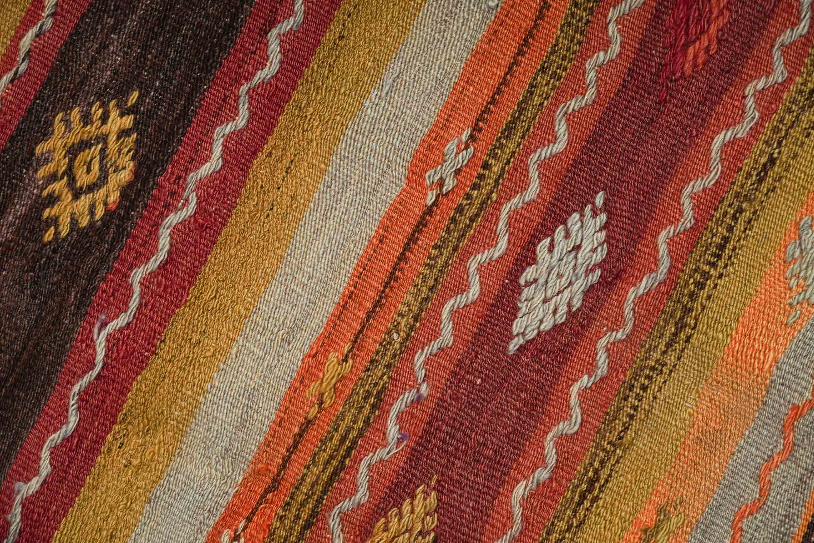 Alter Kelim | 166 cm x 133 cm | Nr. Z-1831