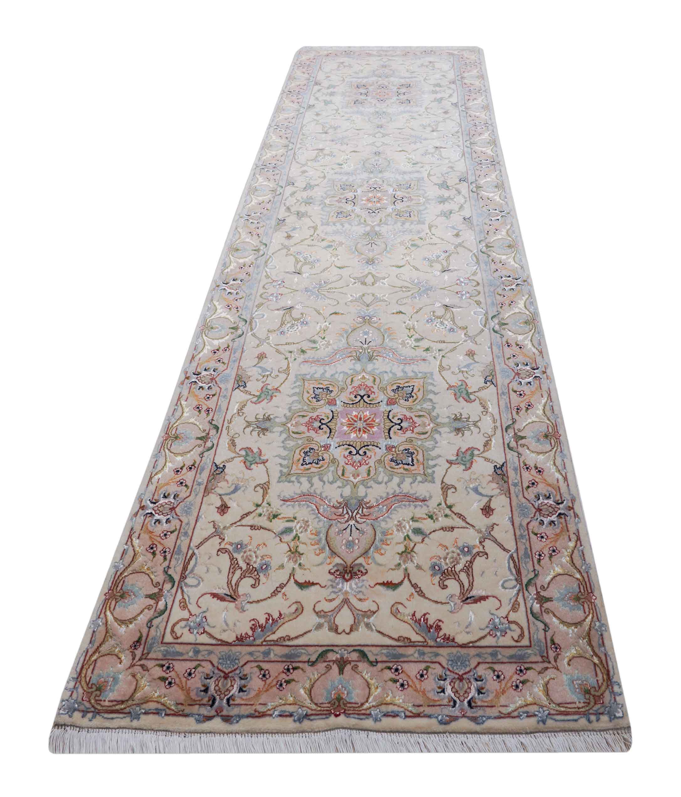 Täbriz | 300 cm x 88 cm | Nr. Z-2370