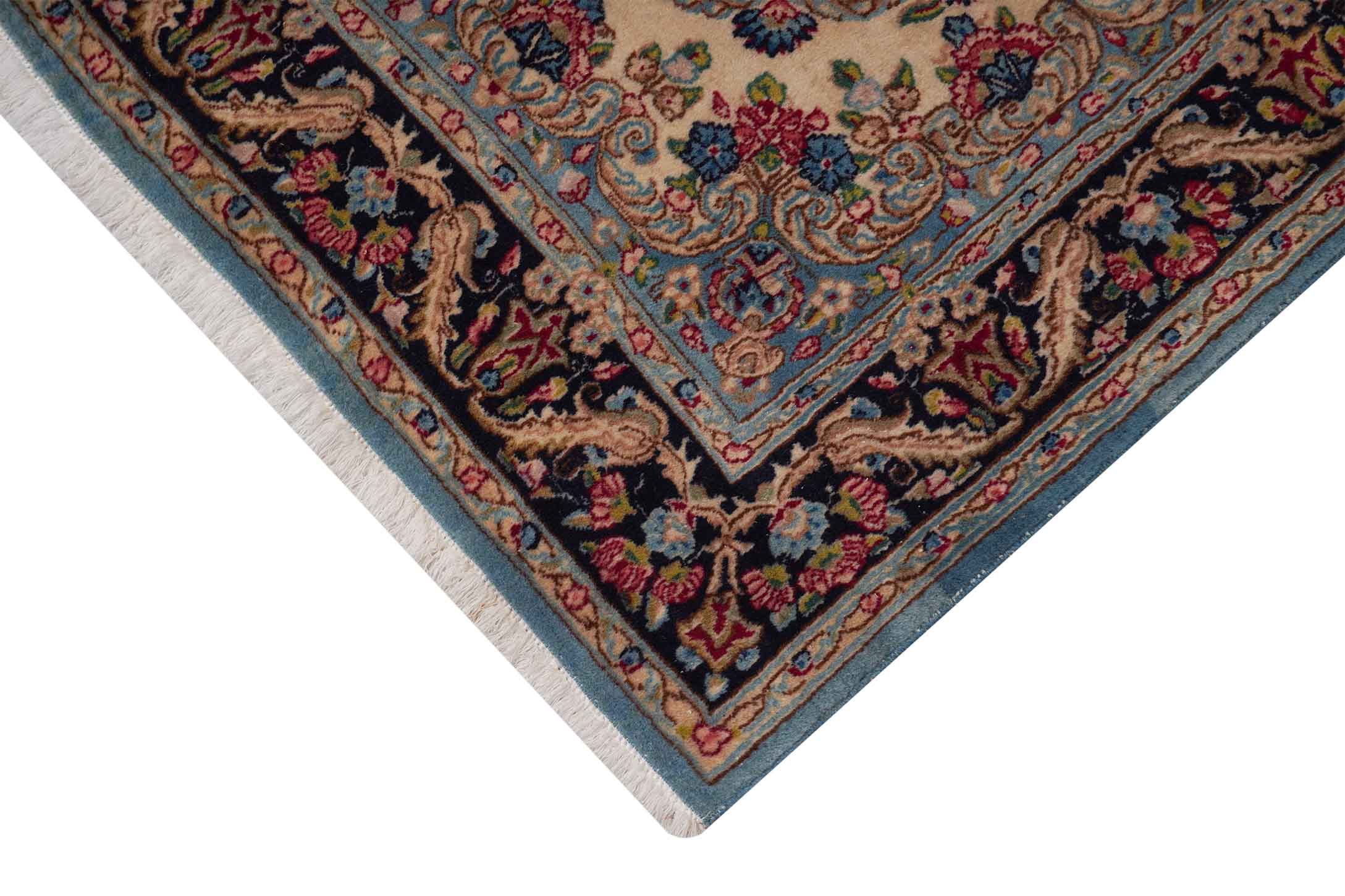 Kerman | 143 cm x 87 cm | Nr. Z-2446