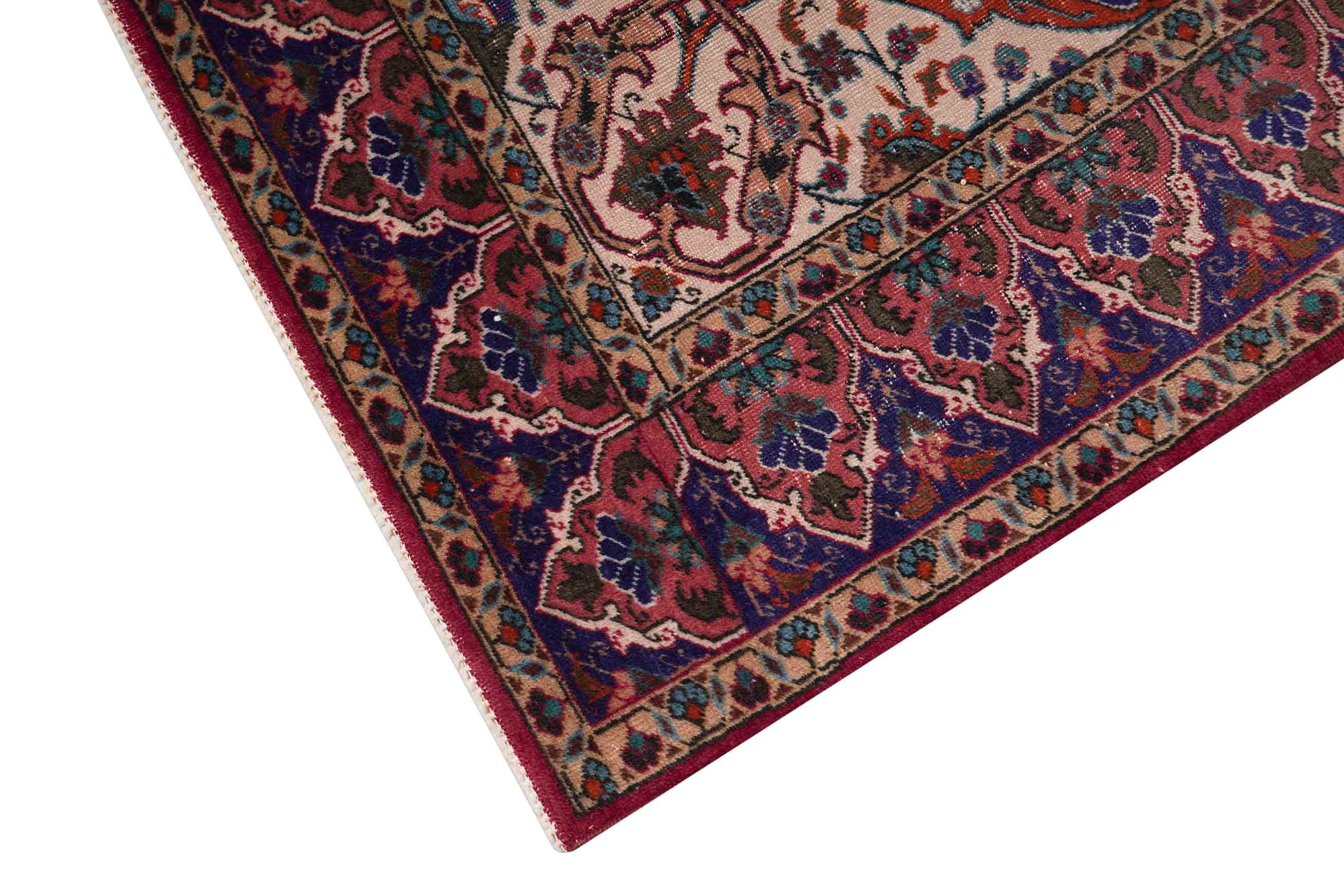 Alter Türkischer Orientteppich | 130 cm x 128 cm | Nr. Z-2452