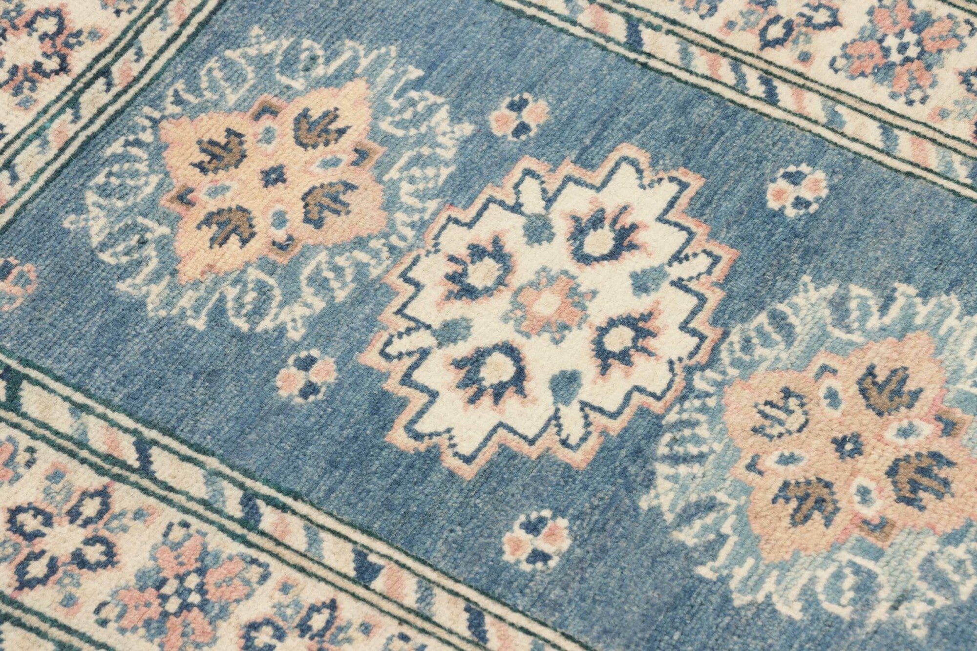 Kazak | 83 cm x 64 cm | Nr. Z-2638