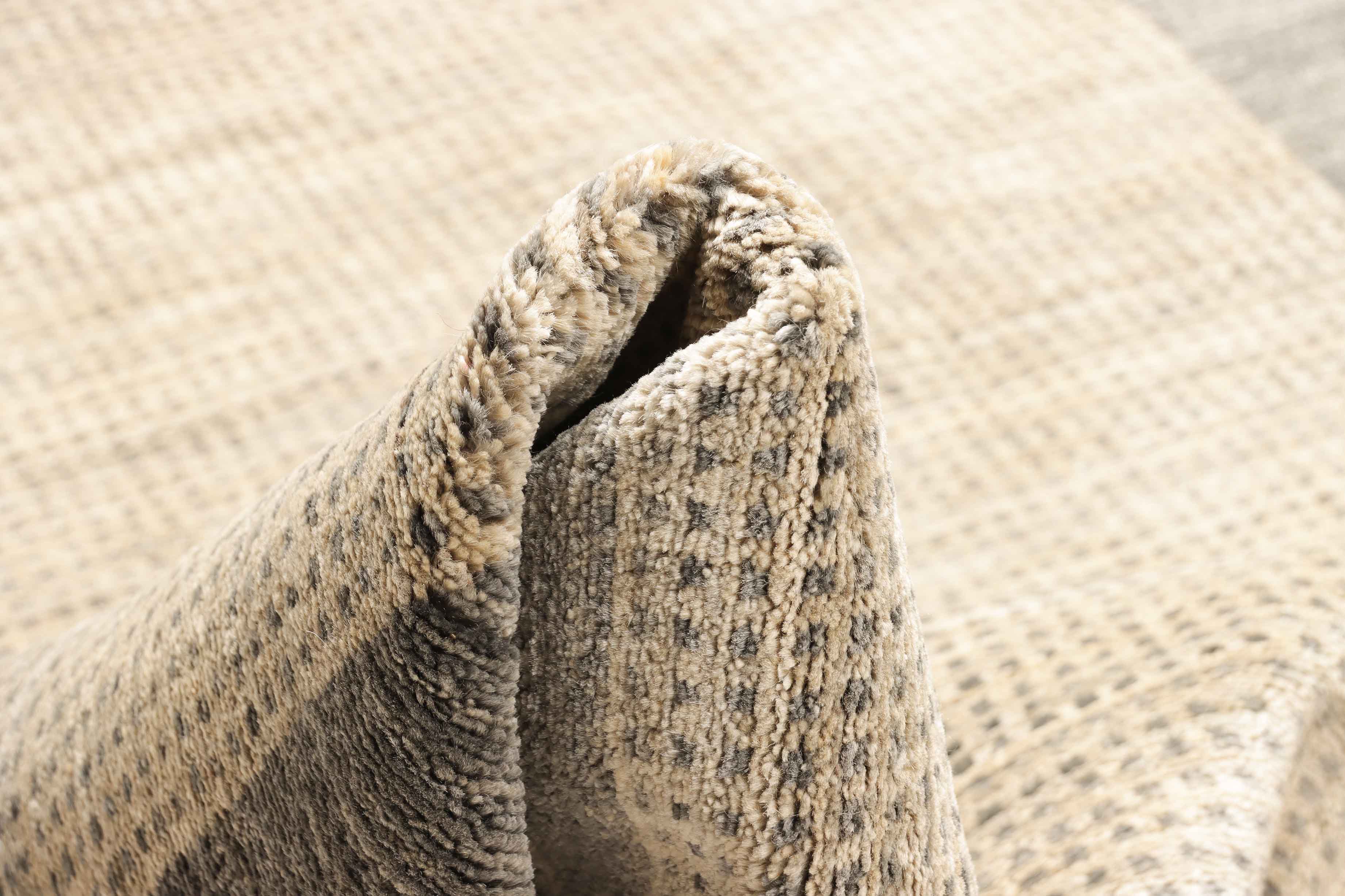 Lori | 206 cm x 155 cm | Nr. Z-369