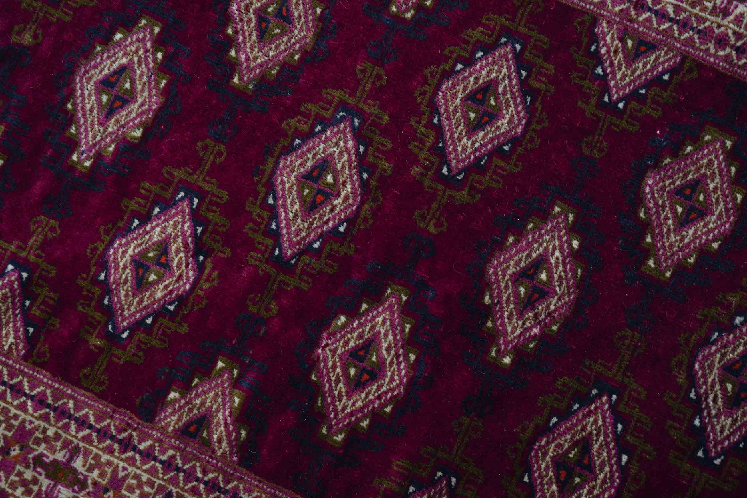 Antiker Tekke | 261 cm x 87 cm | Nr. Z-905