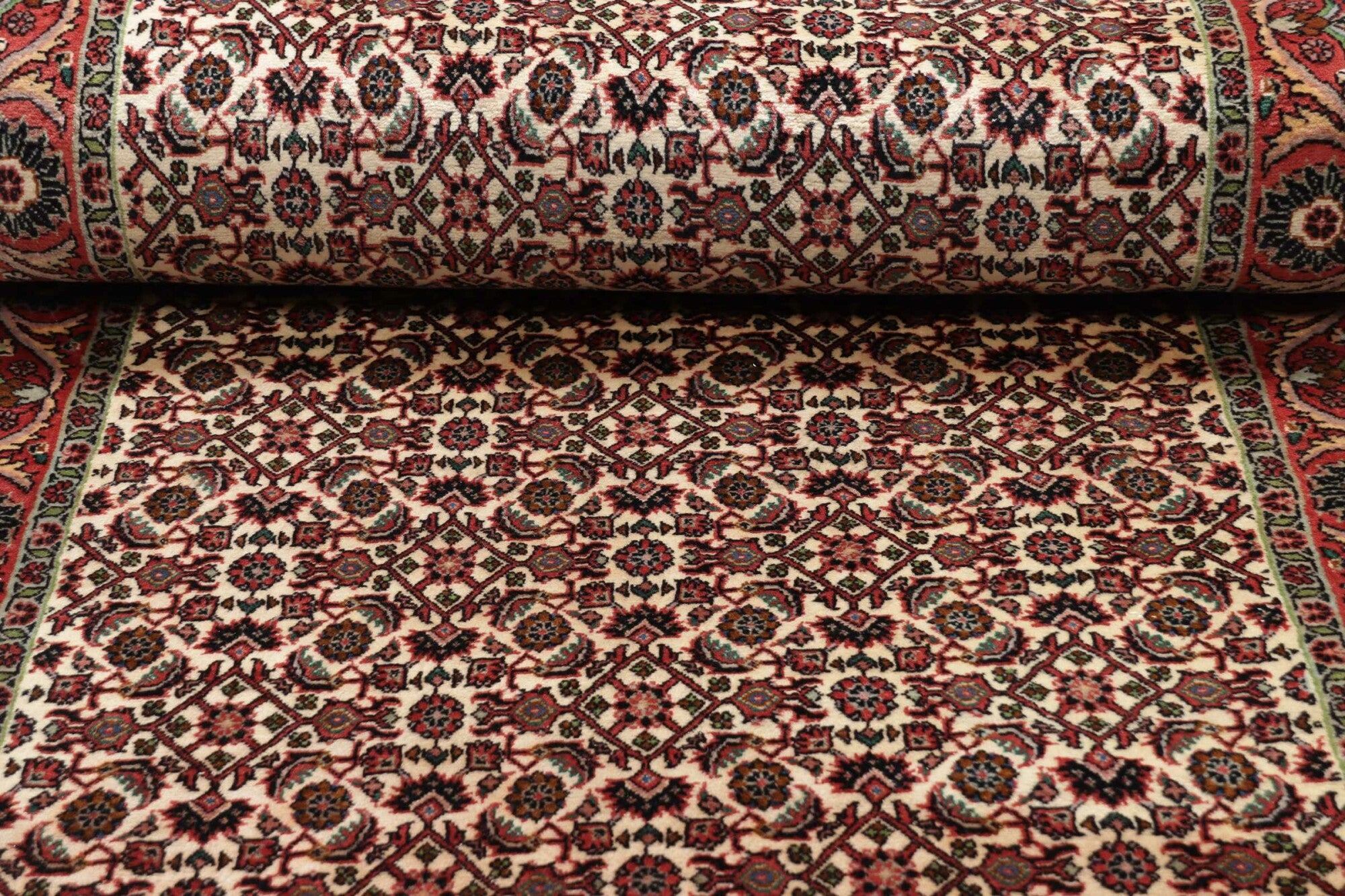 Bidjar | 306 cm x 87 cm | Nr. 12-234174