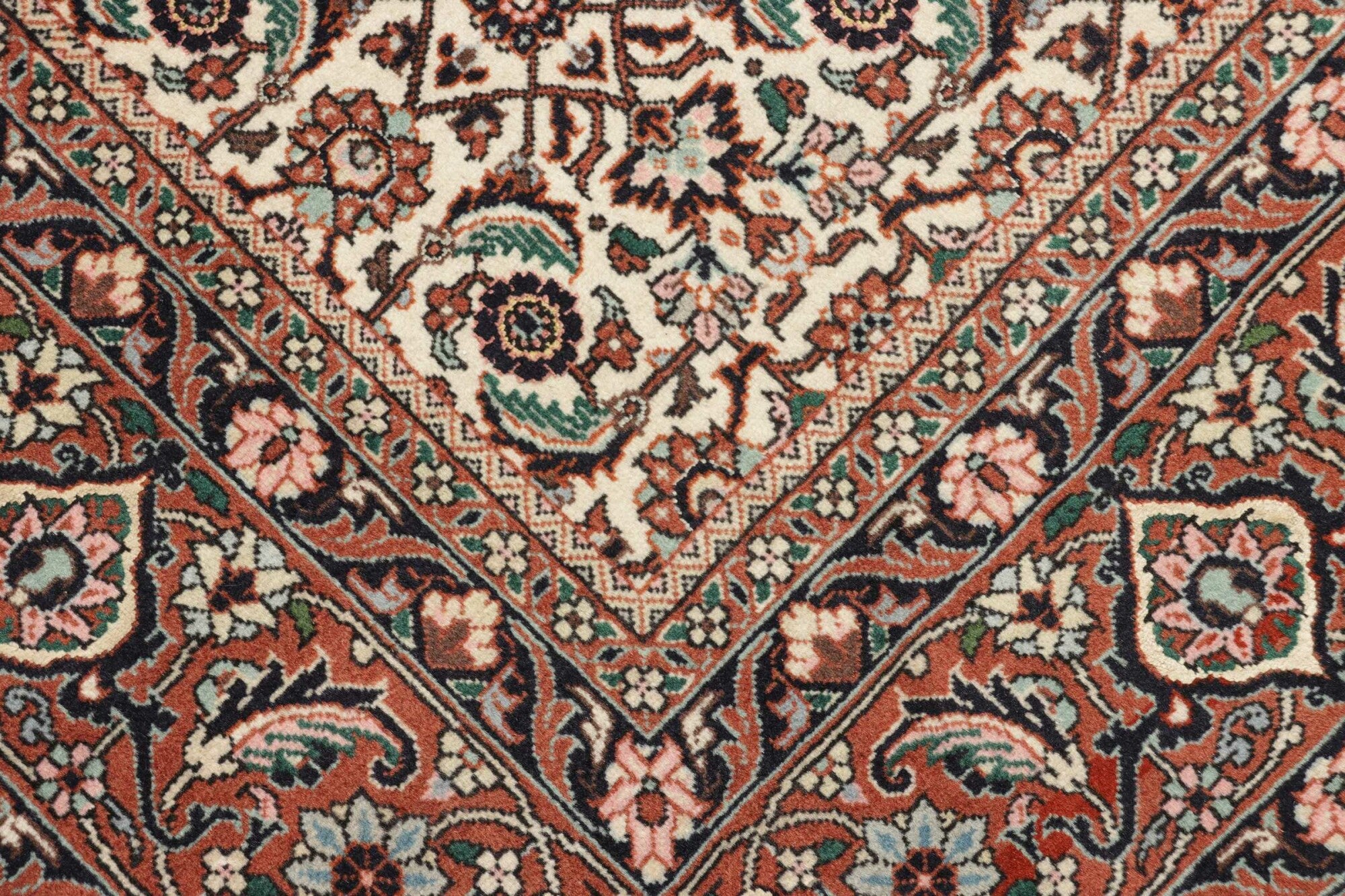 Bidjar | 226 cm x 169 cm | Nr. 12-234179