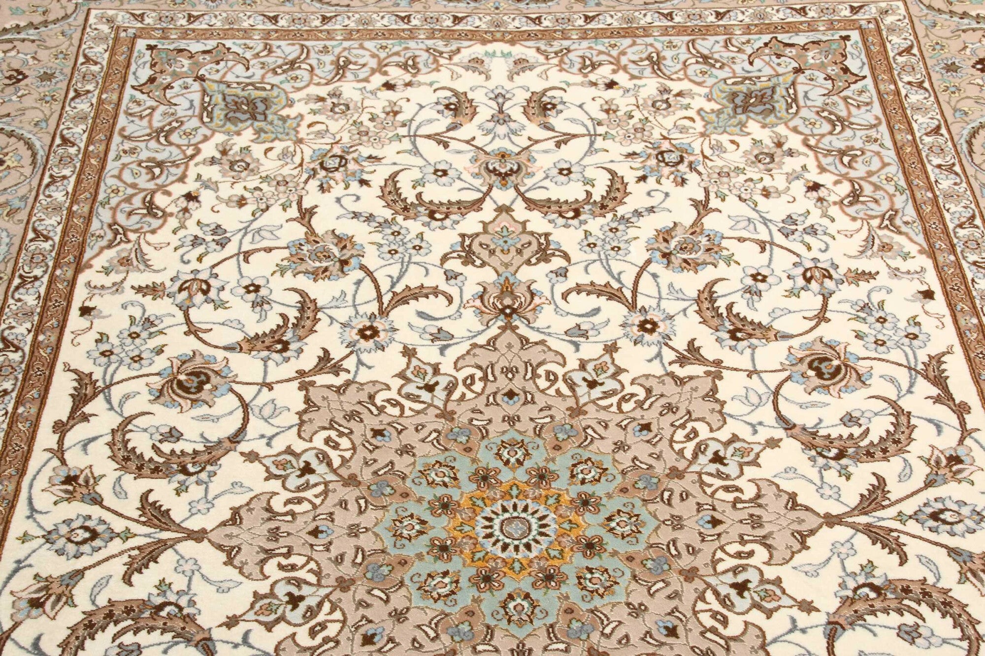 Isfahan | 240 x 155 cm | Nr. 12-251014