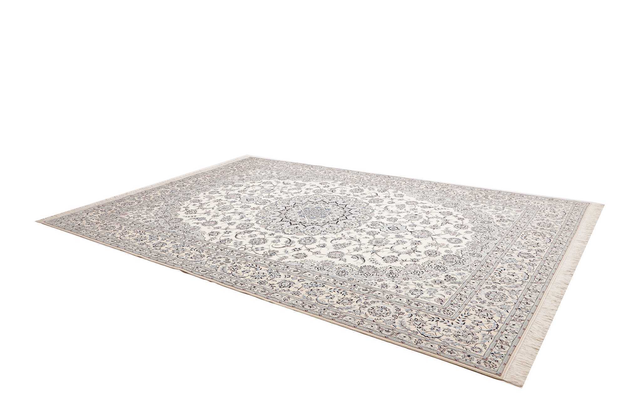 Nain | 369 cm x 262 cm | Nr. 12-352652