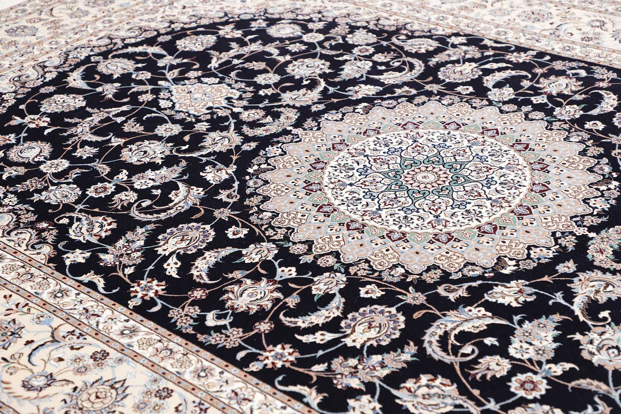 Nain | 320 cm x 220 cm | Nr. 12-352892