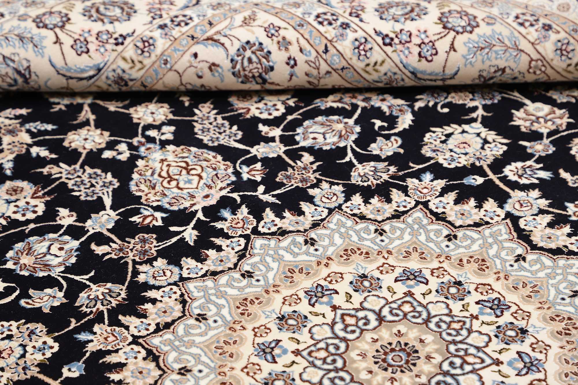 Nain | 250 cm x 170 cm | Nr. 12-352895