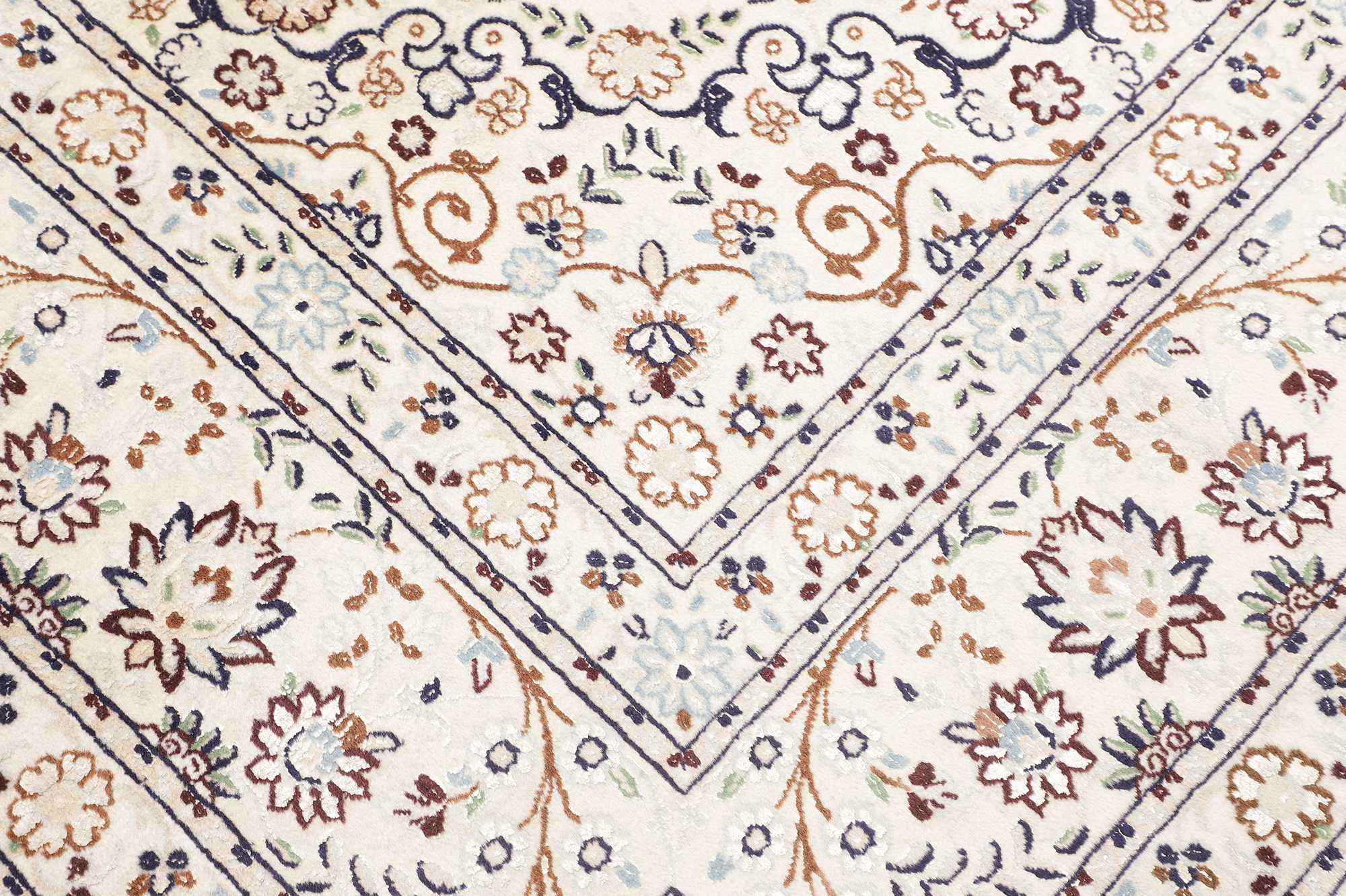 Nain | 307 cm x 210 cm | Nr. 12-393402