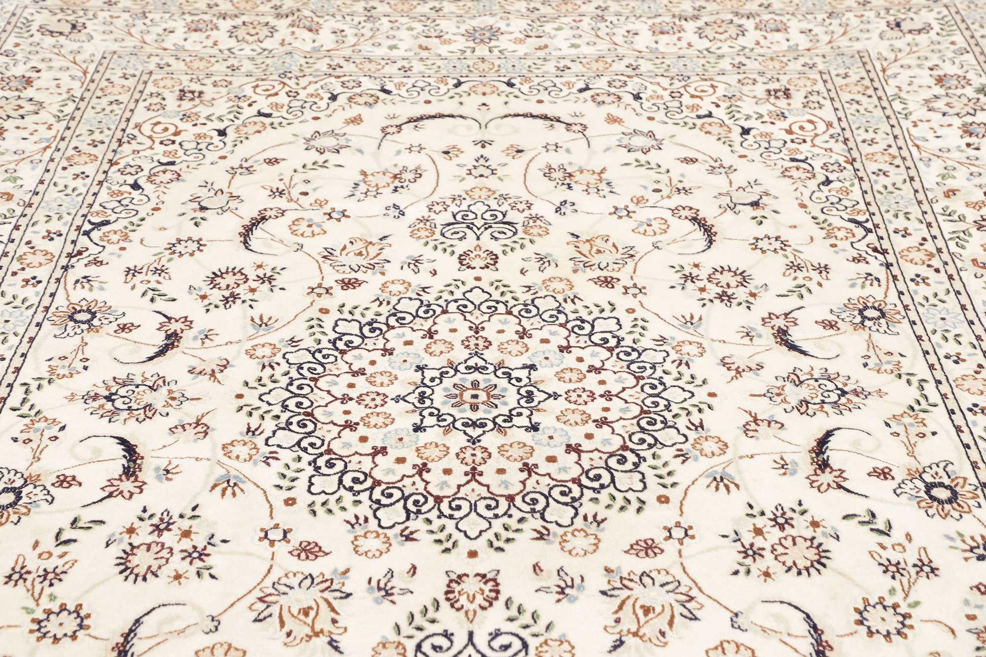 Nain | 307 cm x 210 cm | Nr. 12-393402