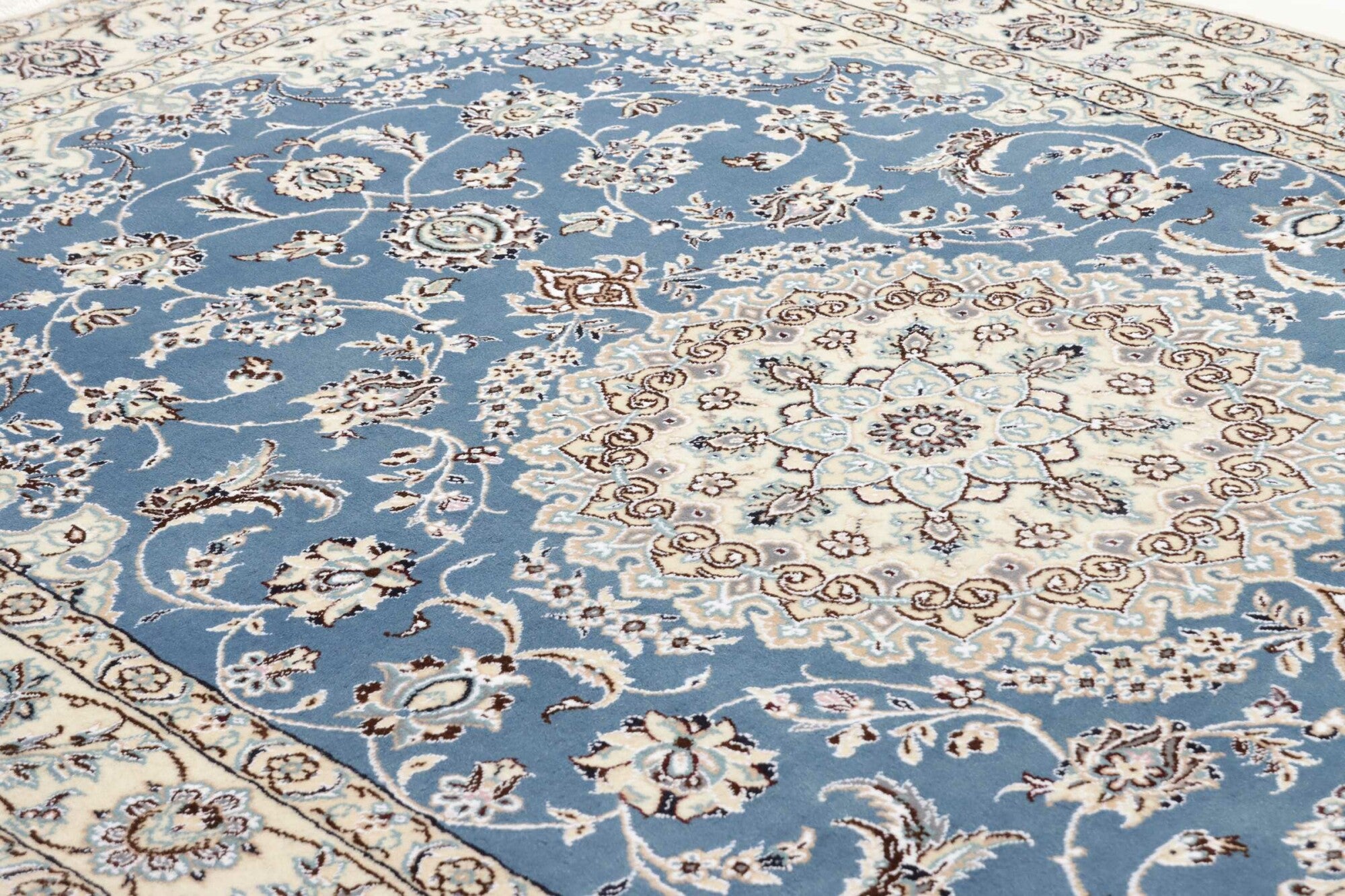 Nain | 236 cm x 150 cm | Nr. 12-401465