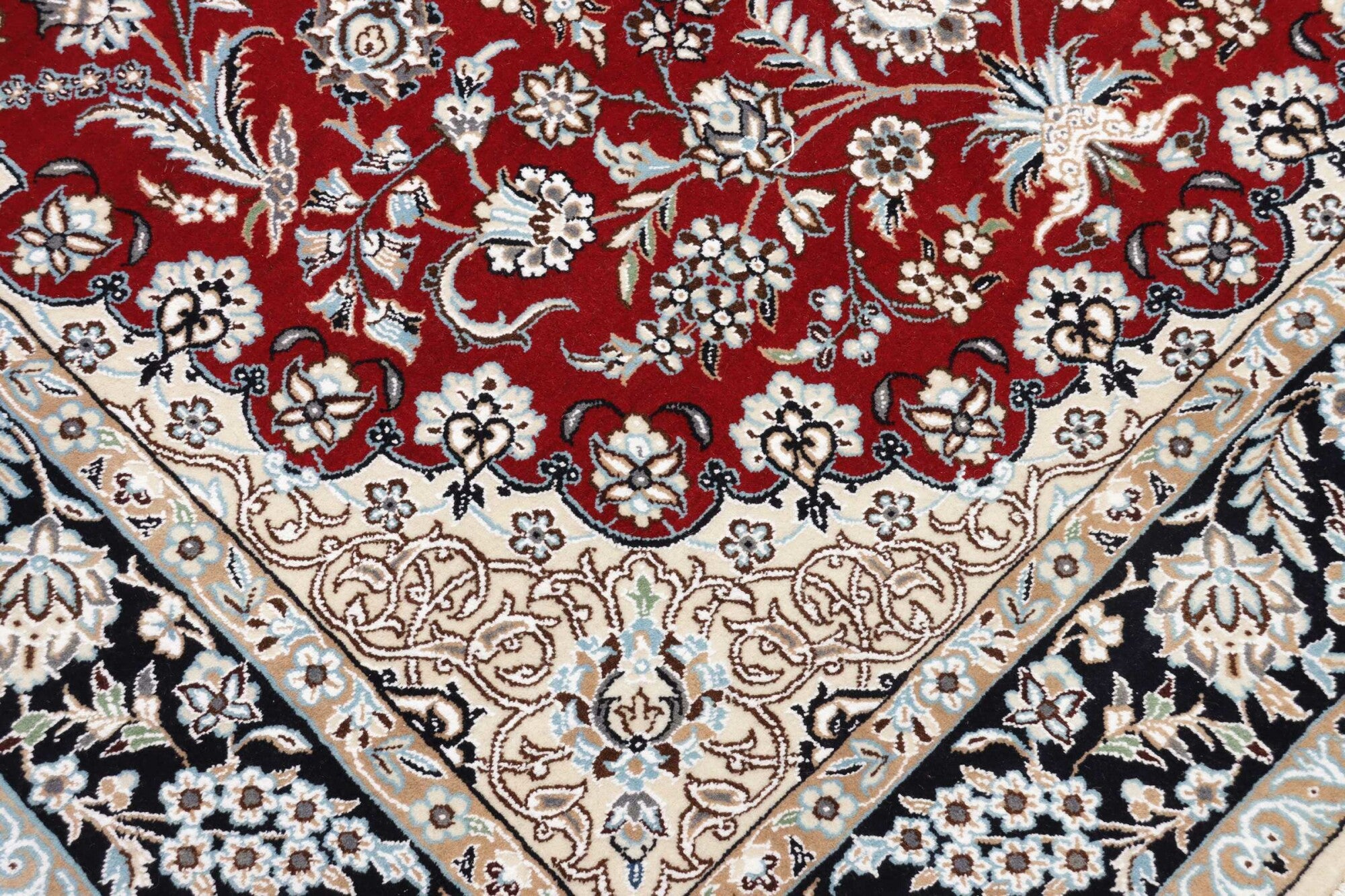 Nain | 246 cm x 147 cm | Nr. 12-401500