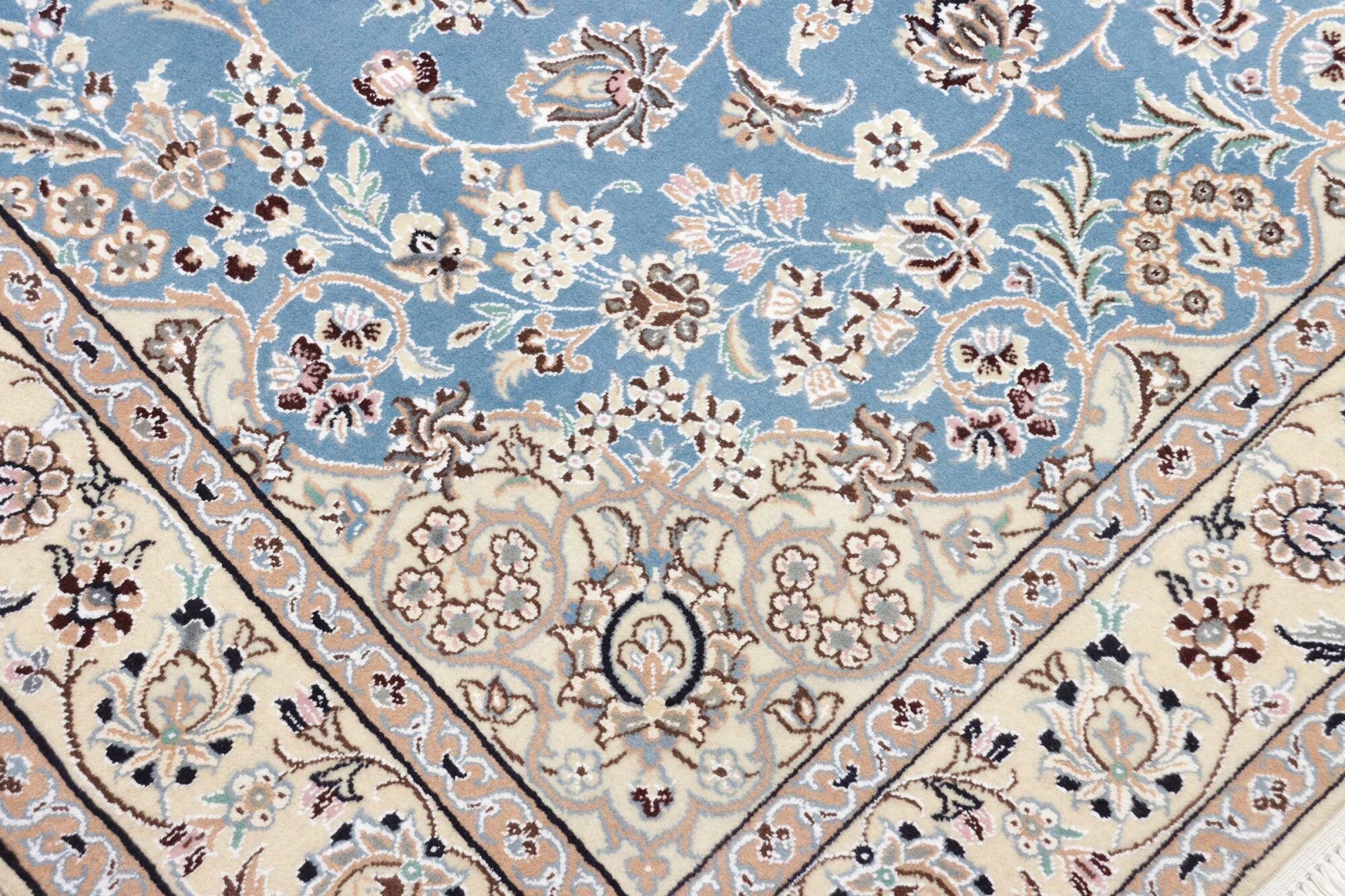 Nain | 233 cm x 153 cm | Nr. 12-401547